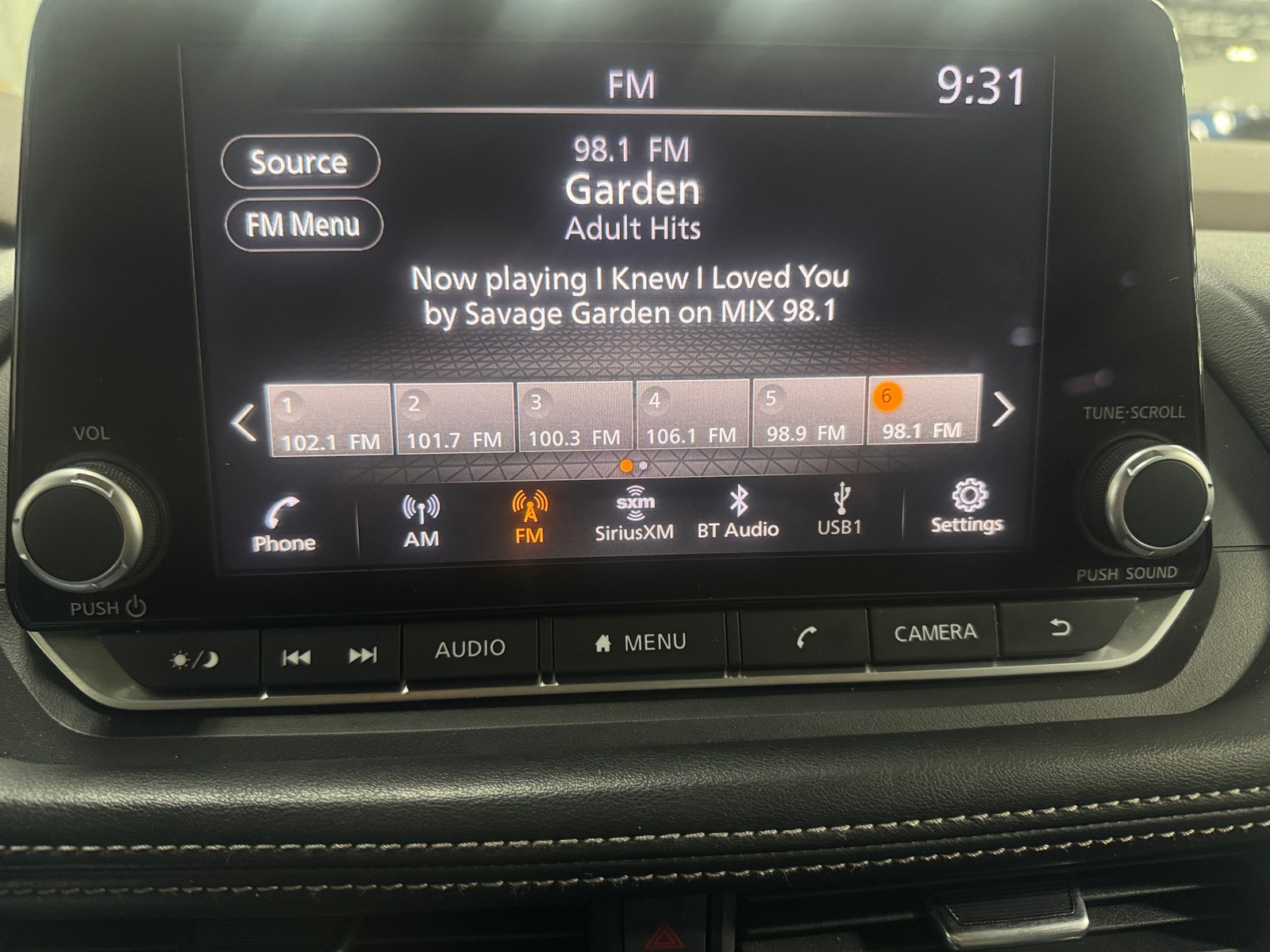 Thumbnail: 2023 Nissan Rogue - 4