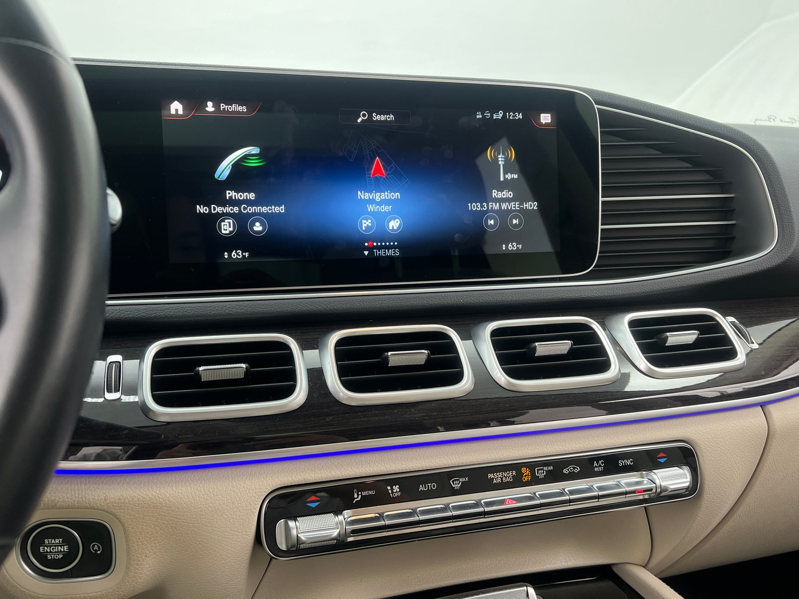 Thumbnail: 2021 Mercedes-Benz GLE - 3