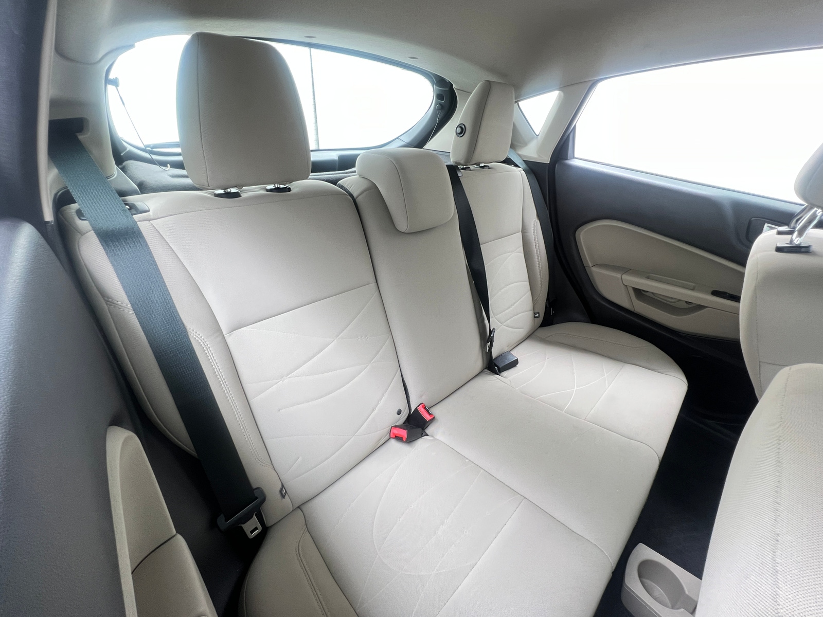 Thumbnail: 2016 Ford Fiesta - 6