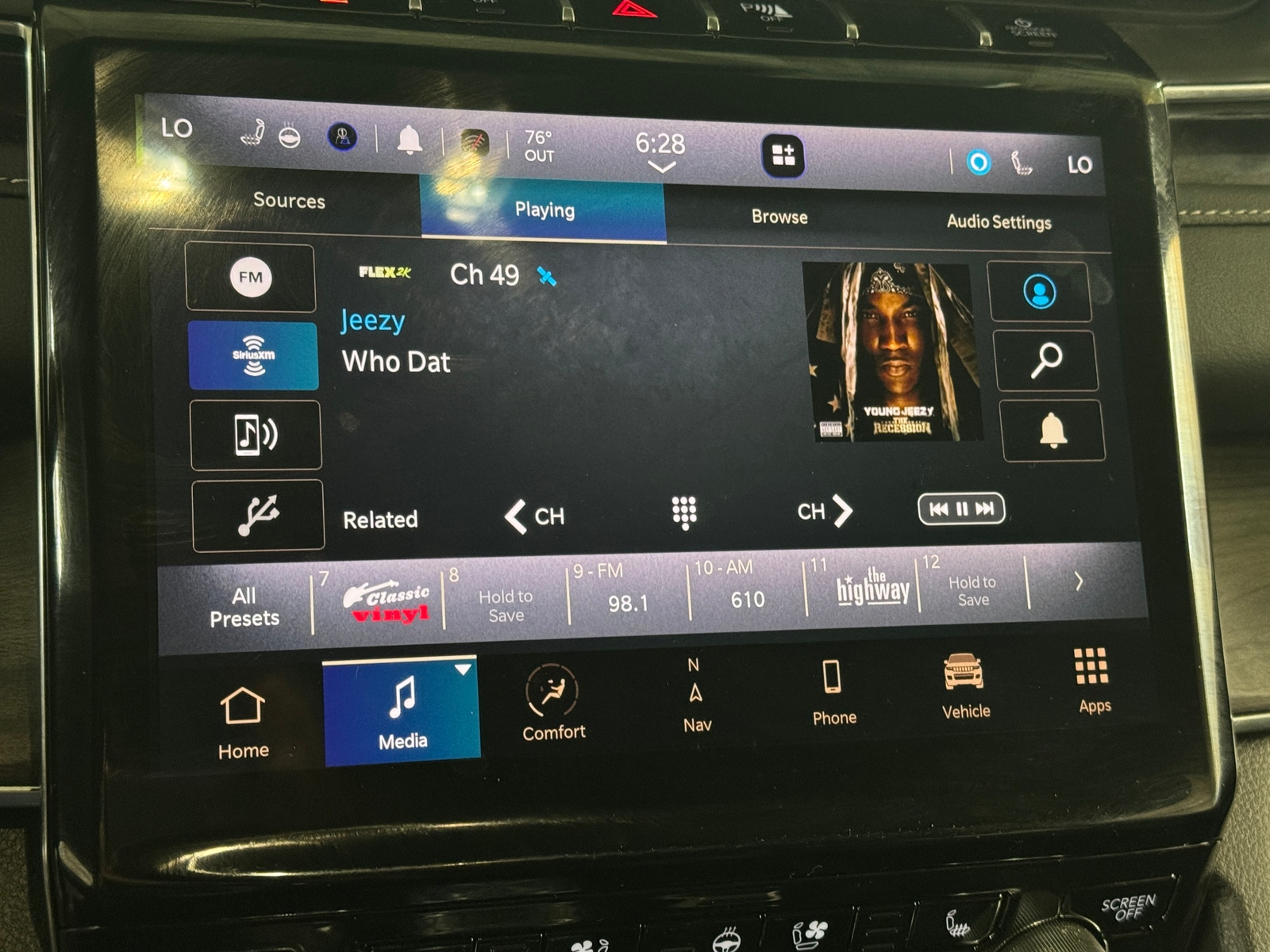 Thumbnail: 2024 Jeep Grand Cherokee - 3