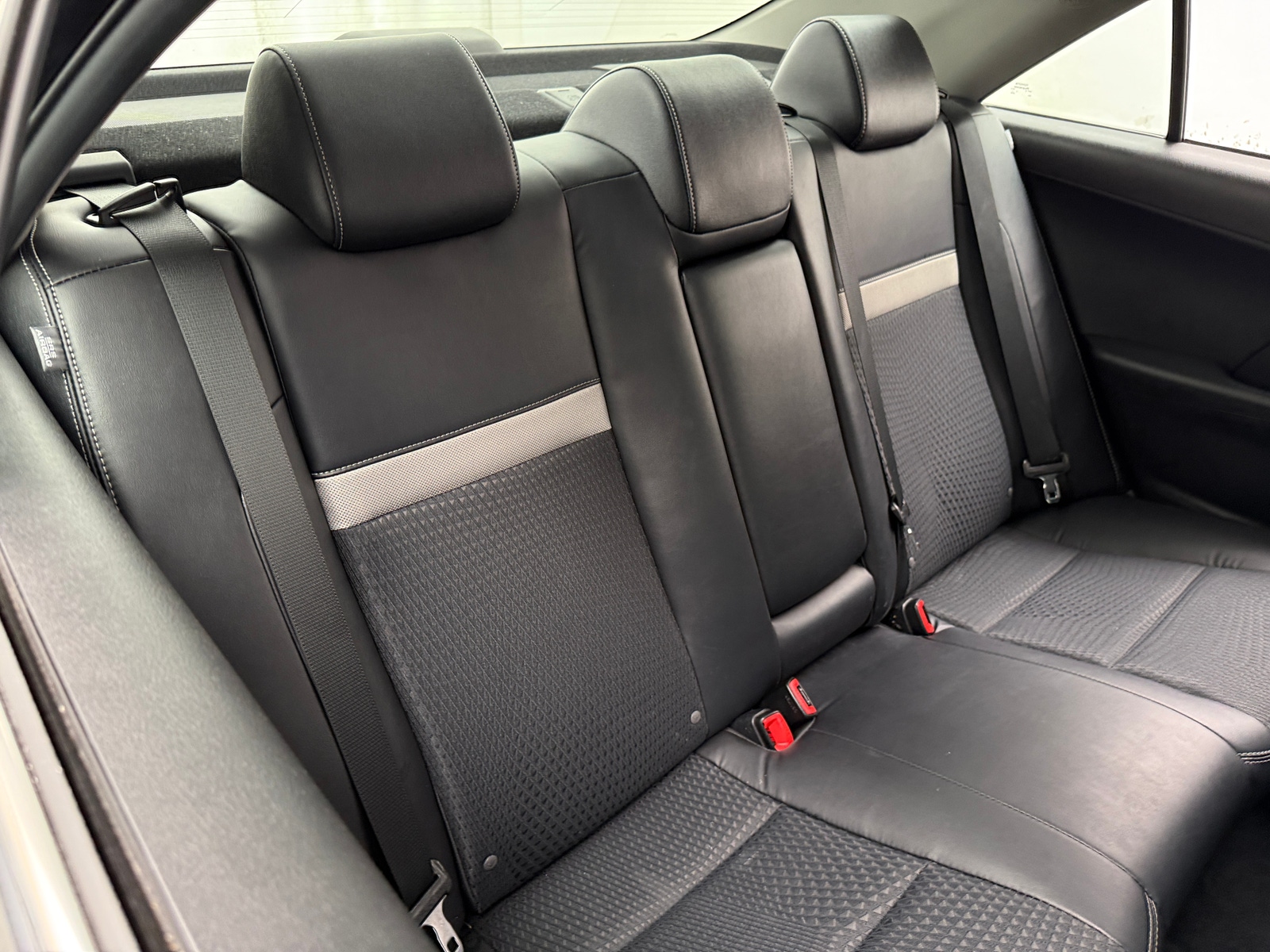 Thumbnail: 2012 Toyota Camry - 6