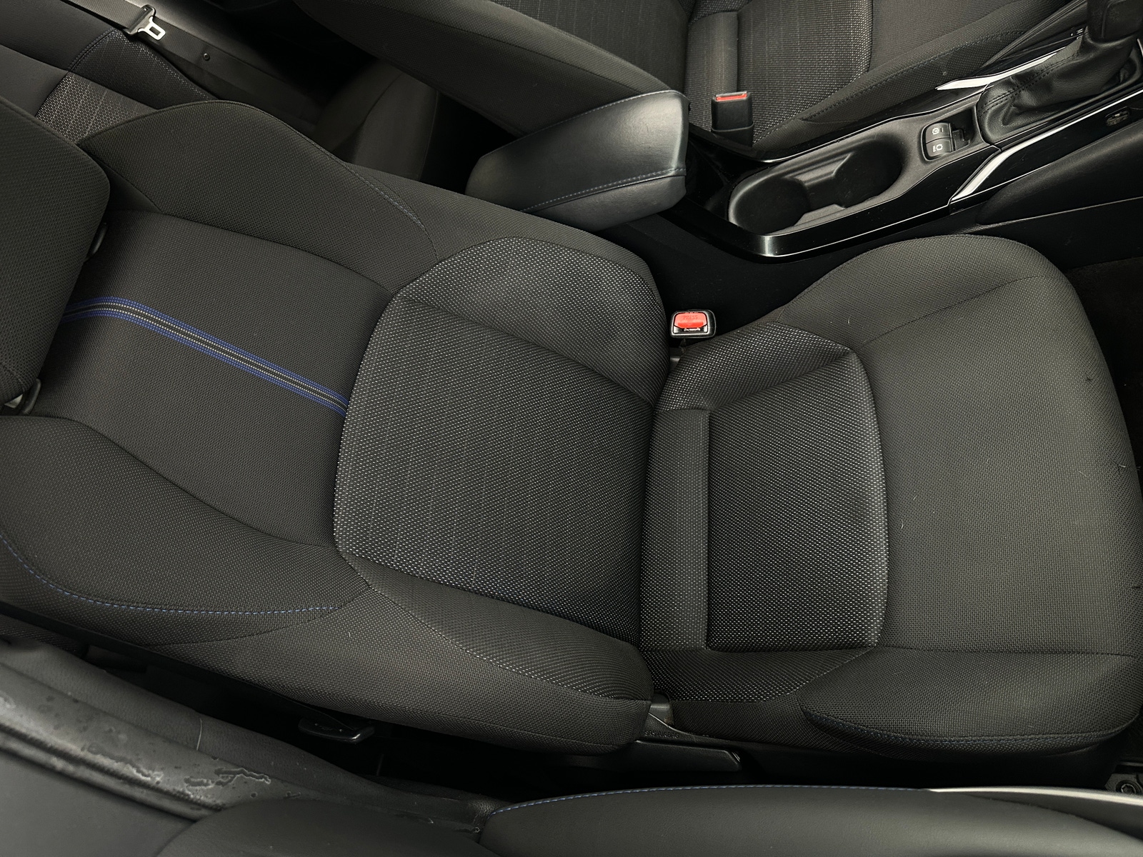 Thumbnail: 2022 Toyota Corolla - 2