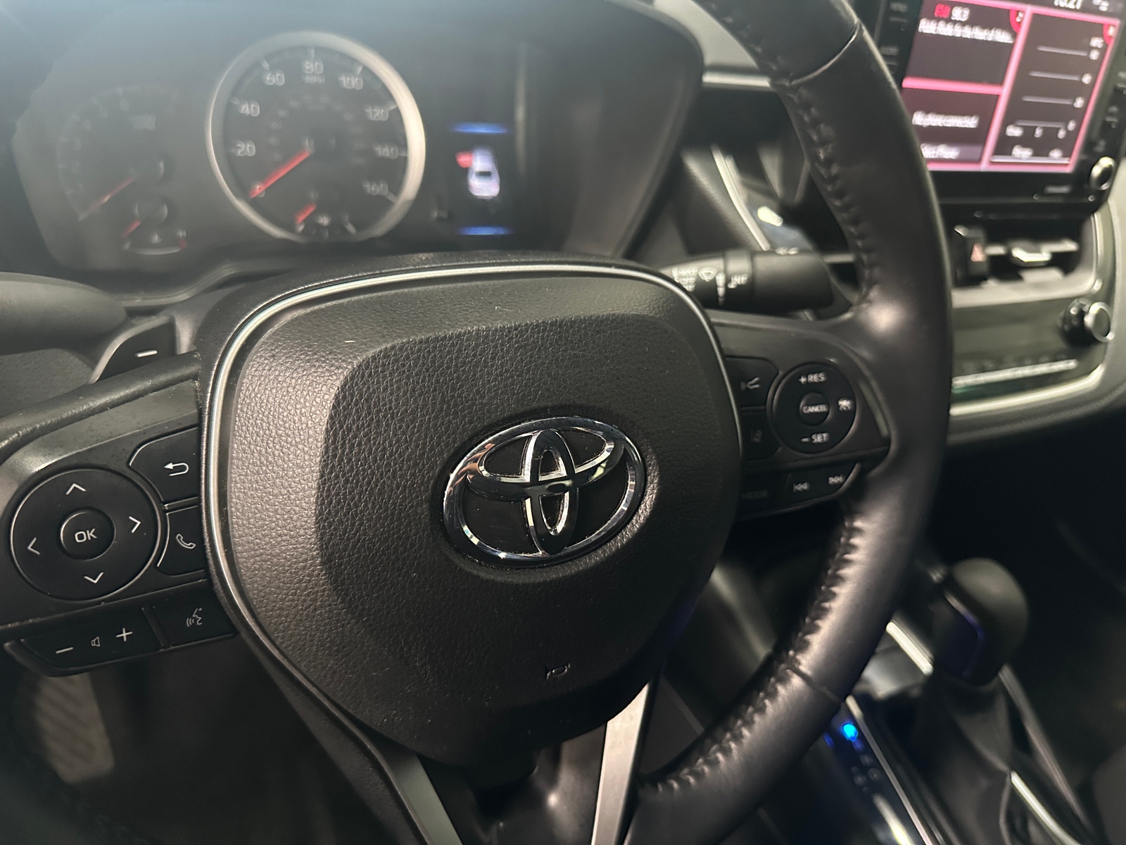 Thumbnail: 2022 Toyota Corolla - 5