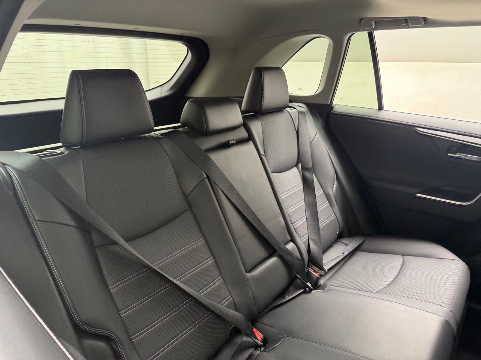 Thumbnail: 2022 Toyota RAV4 - 5