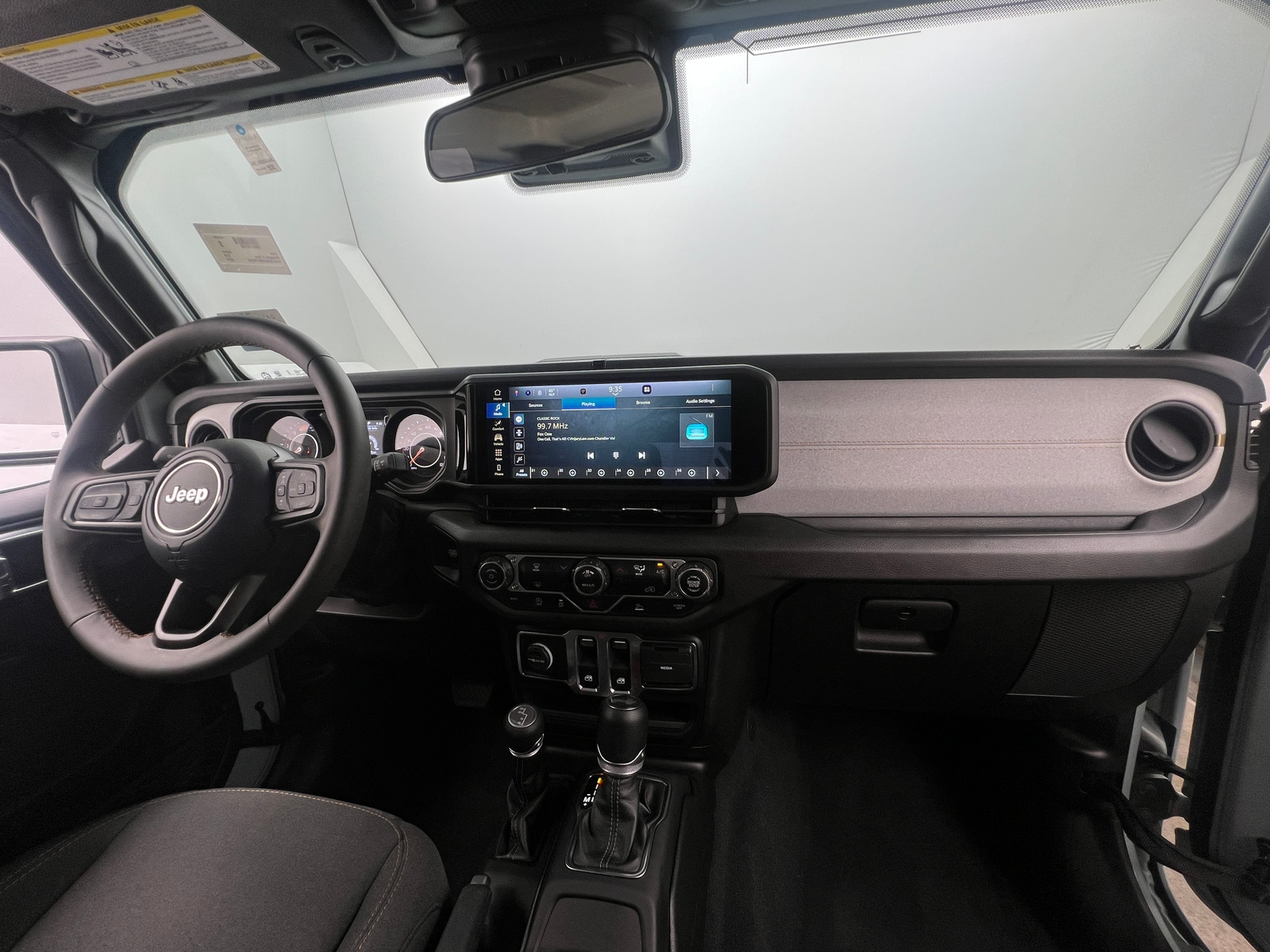 Thumbnail: 2024 Jeep Wrangler - 3