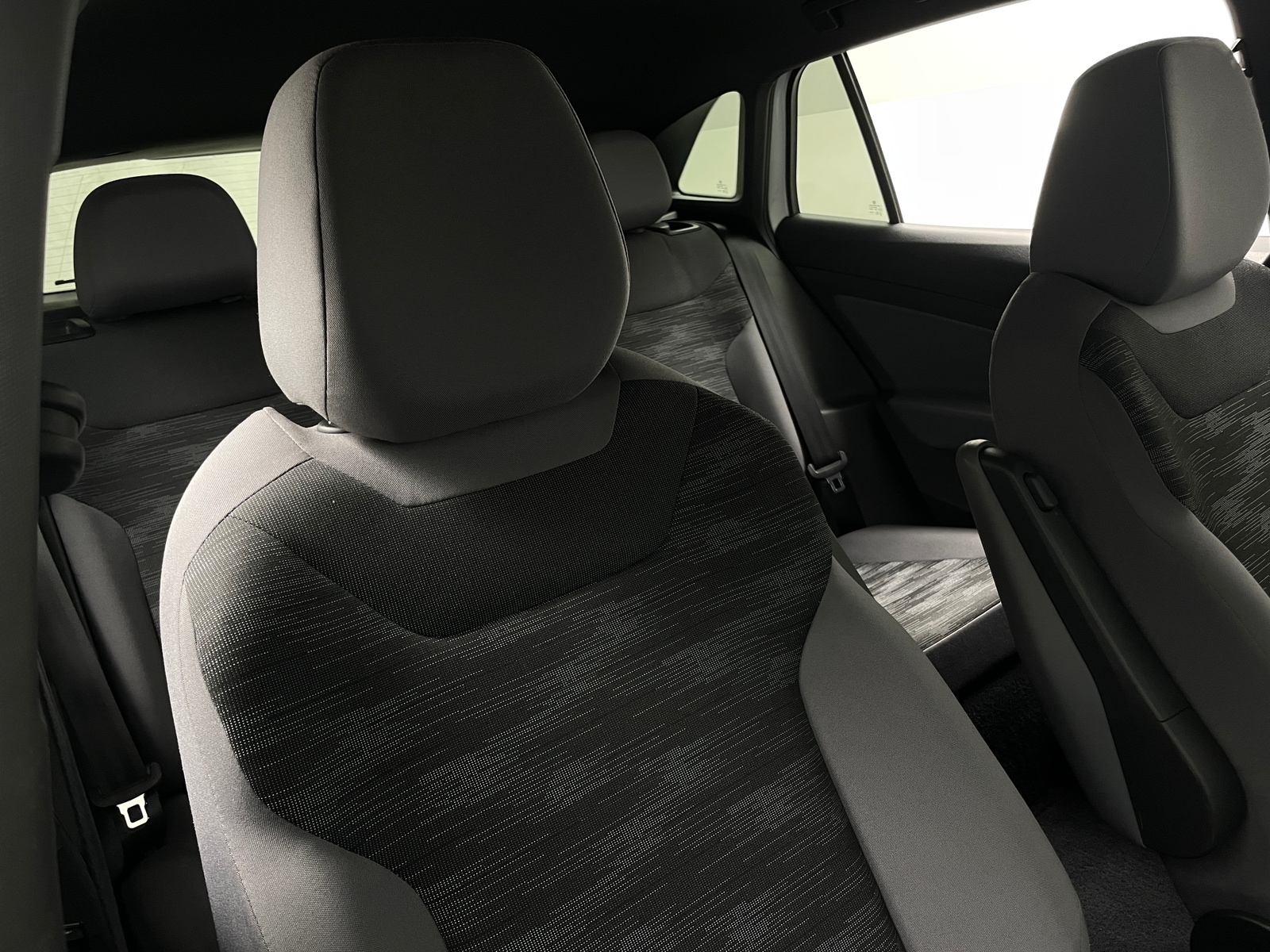 Thumbnail: 2021 Volkswagen ID.4 - 2