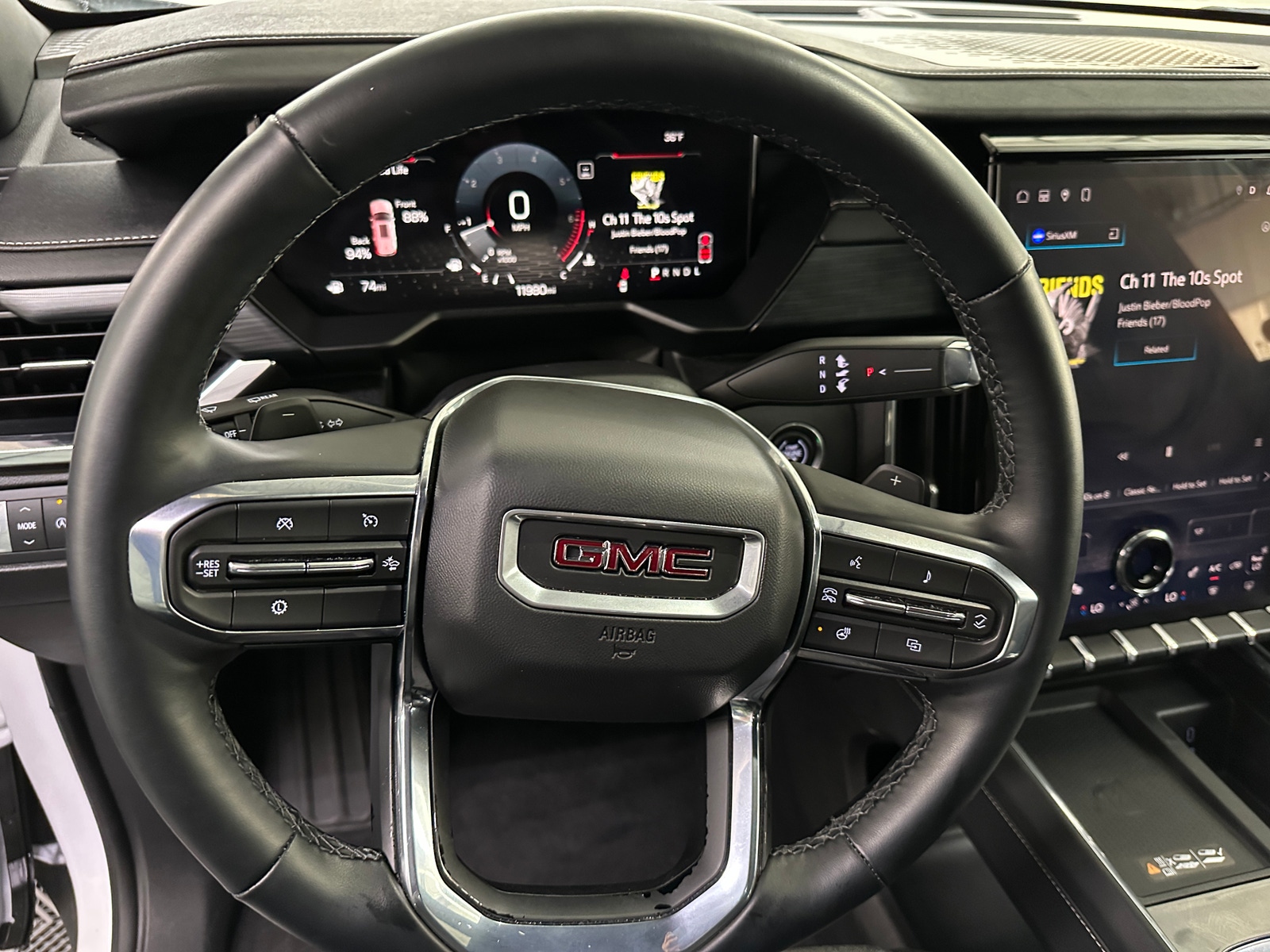 Thumbnail: 2025 GMC Acadia - 5