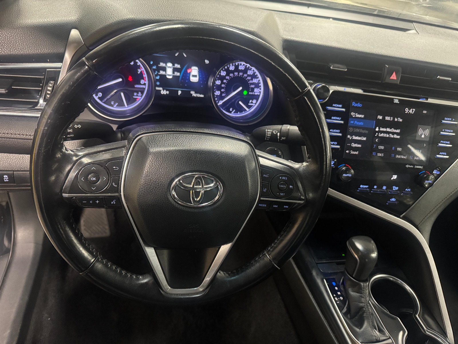 Thumbnail: 2018 Toyota Camry - 4