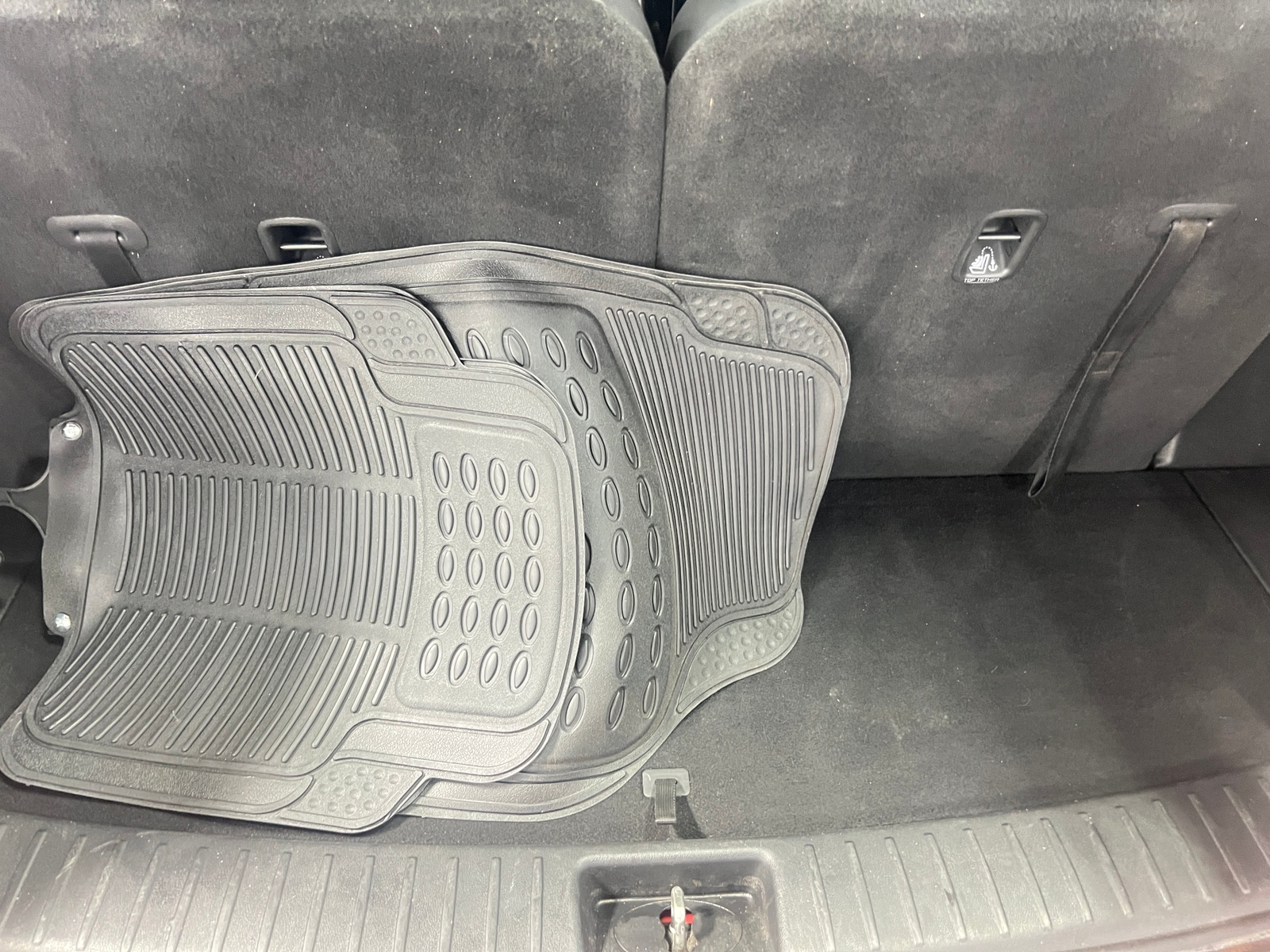 Thumbnail: 2022 Kia Sorento - 6