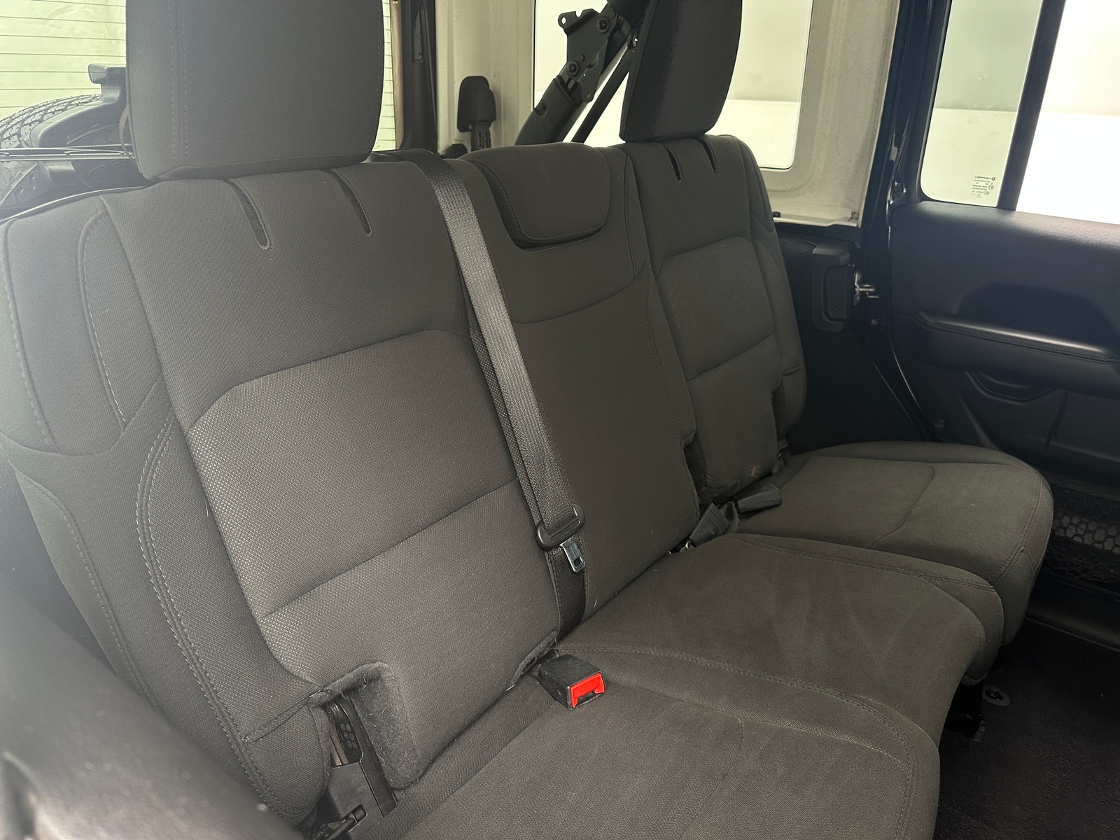 Thumbnail: 2020 Jeep Wrangler - 6