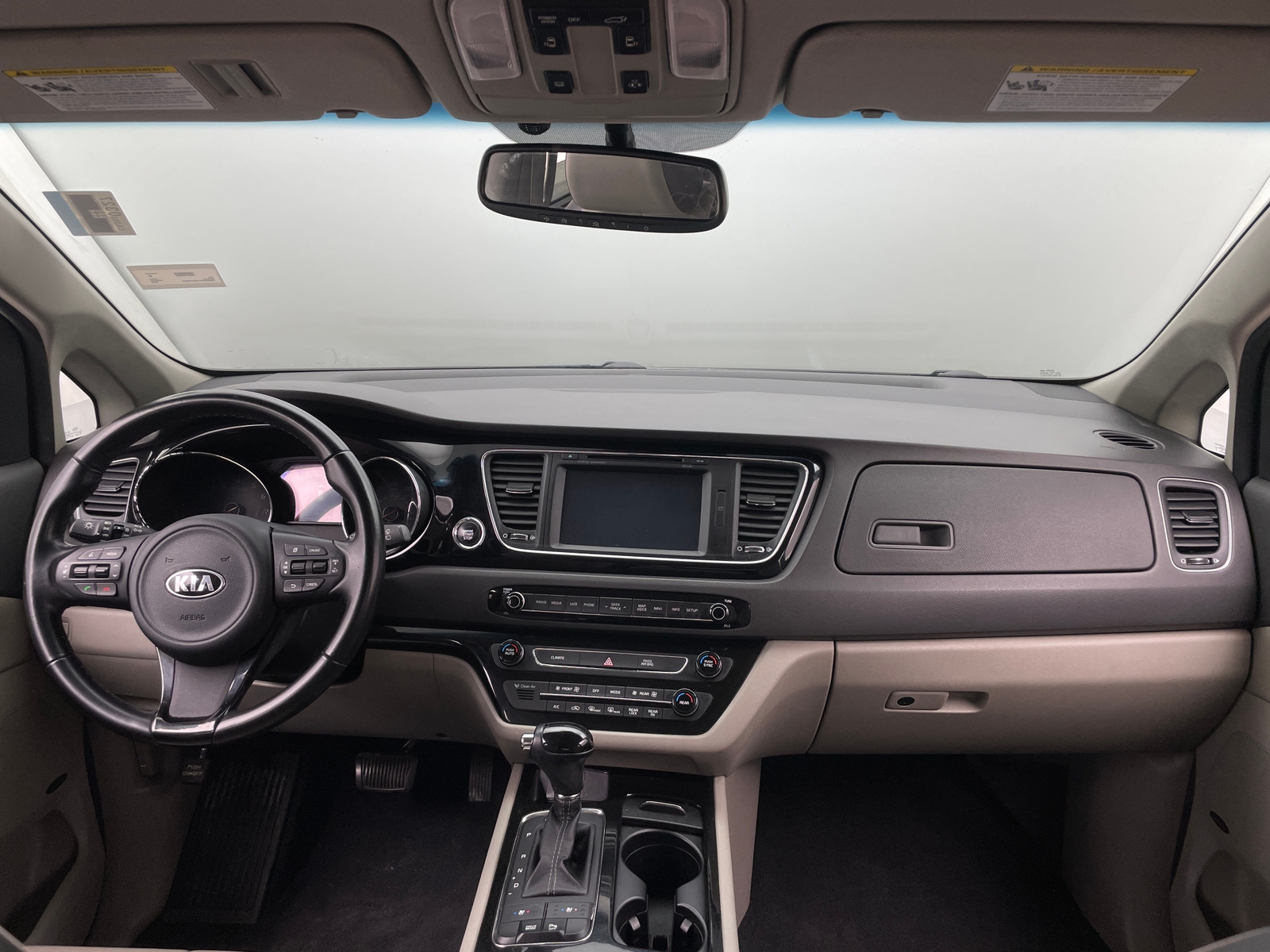 Thumbnail: 2016 Kia Sedona - 2