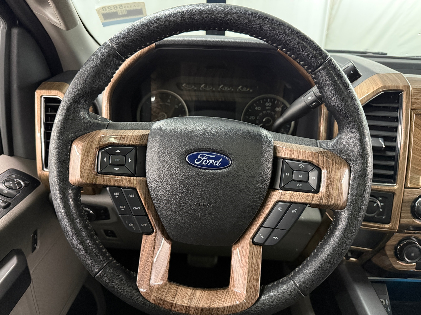 Thumbnail: 2020 Ford Econoline - 5