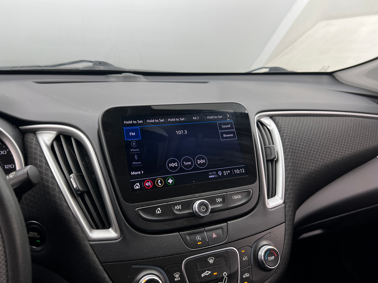 Thumbnail: 2022 Chevrolet Malibu - 4