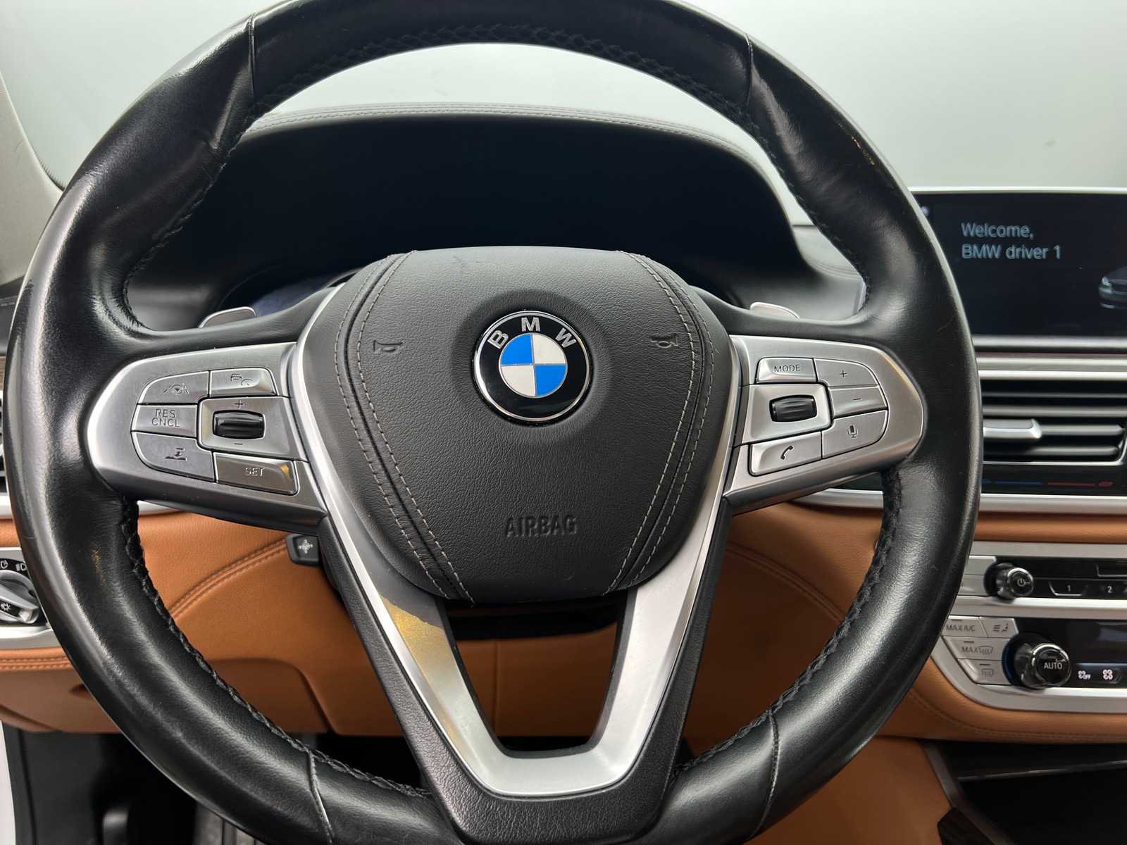 Thumbnail: 2018 BMW 7 Series - 4