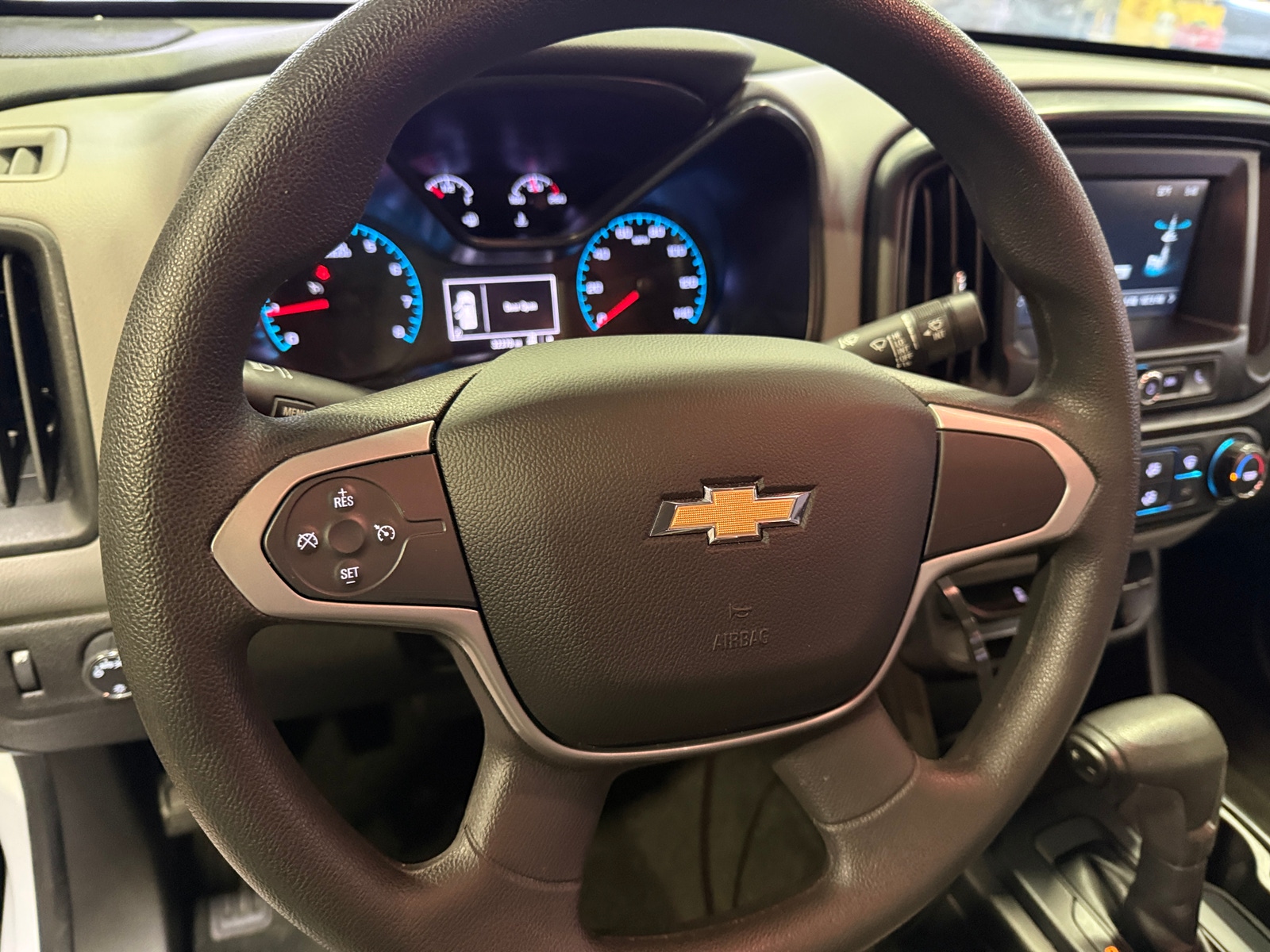 Thumbnail: 2018 Chevrolet Colorado - 5