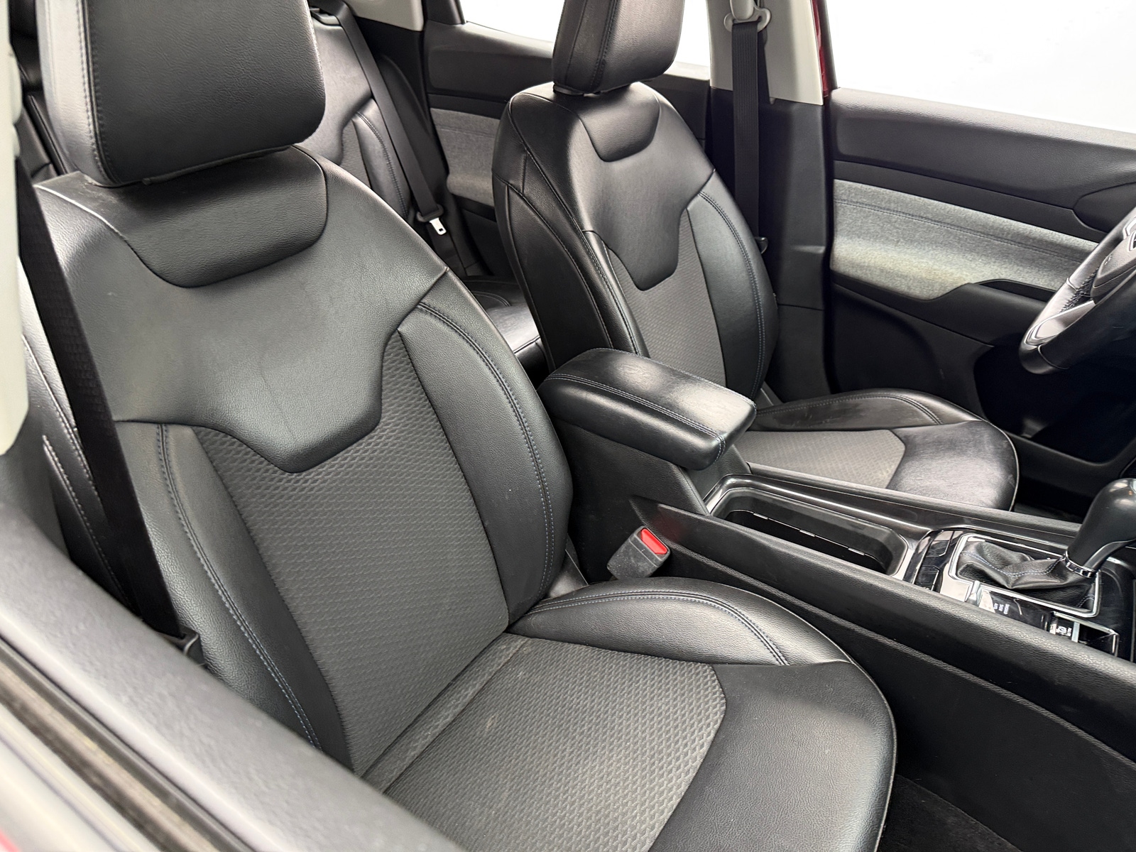 Thumbnail: 2022 Jeep Compass - 2