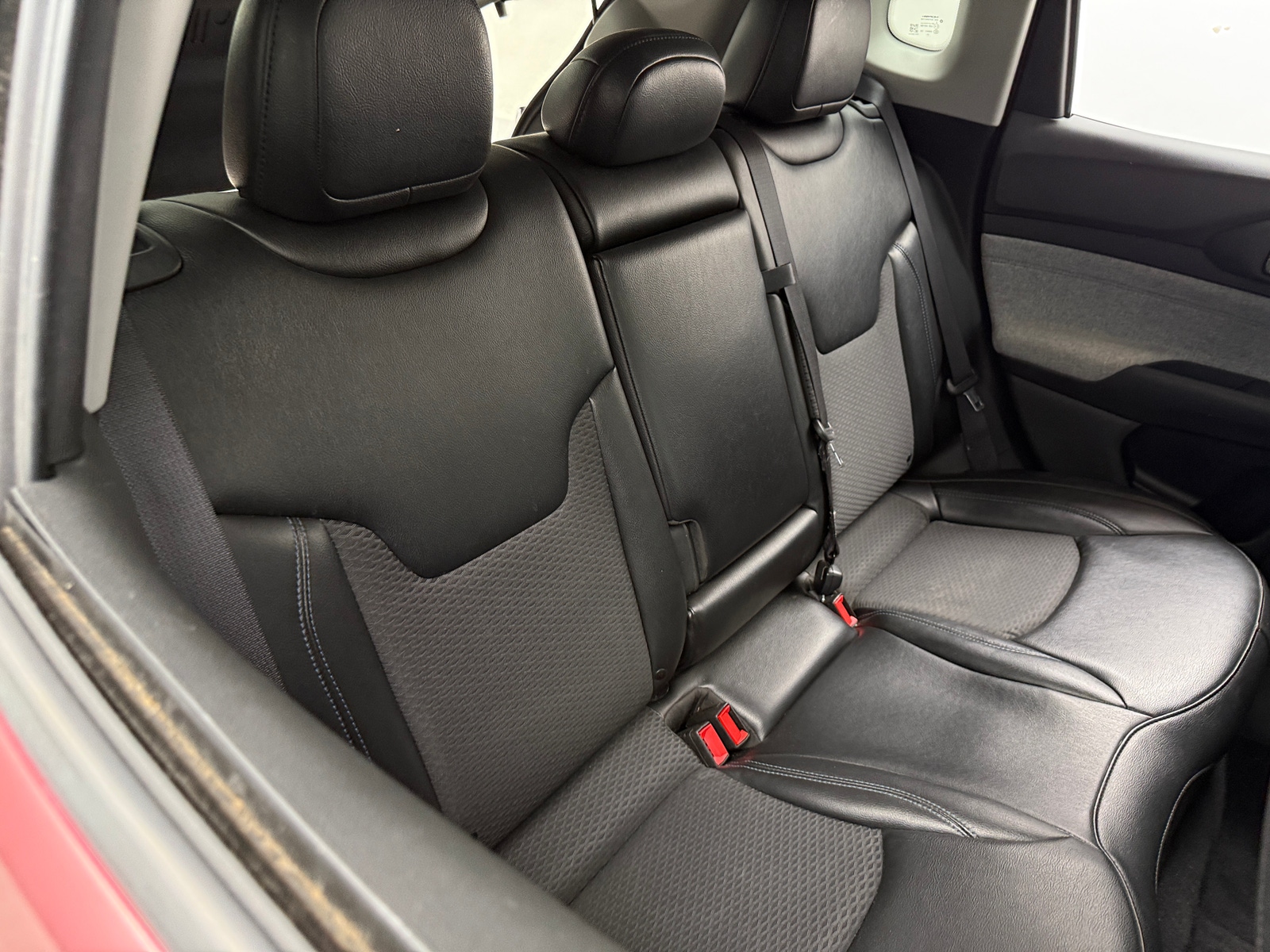 Thumbnail: 2022 Jeep Compass - 6