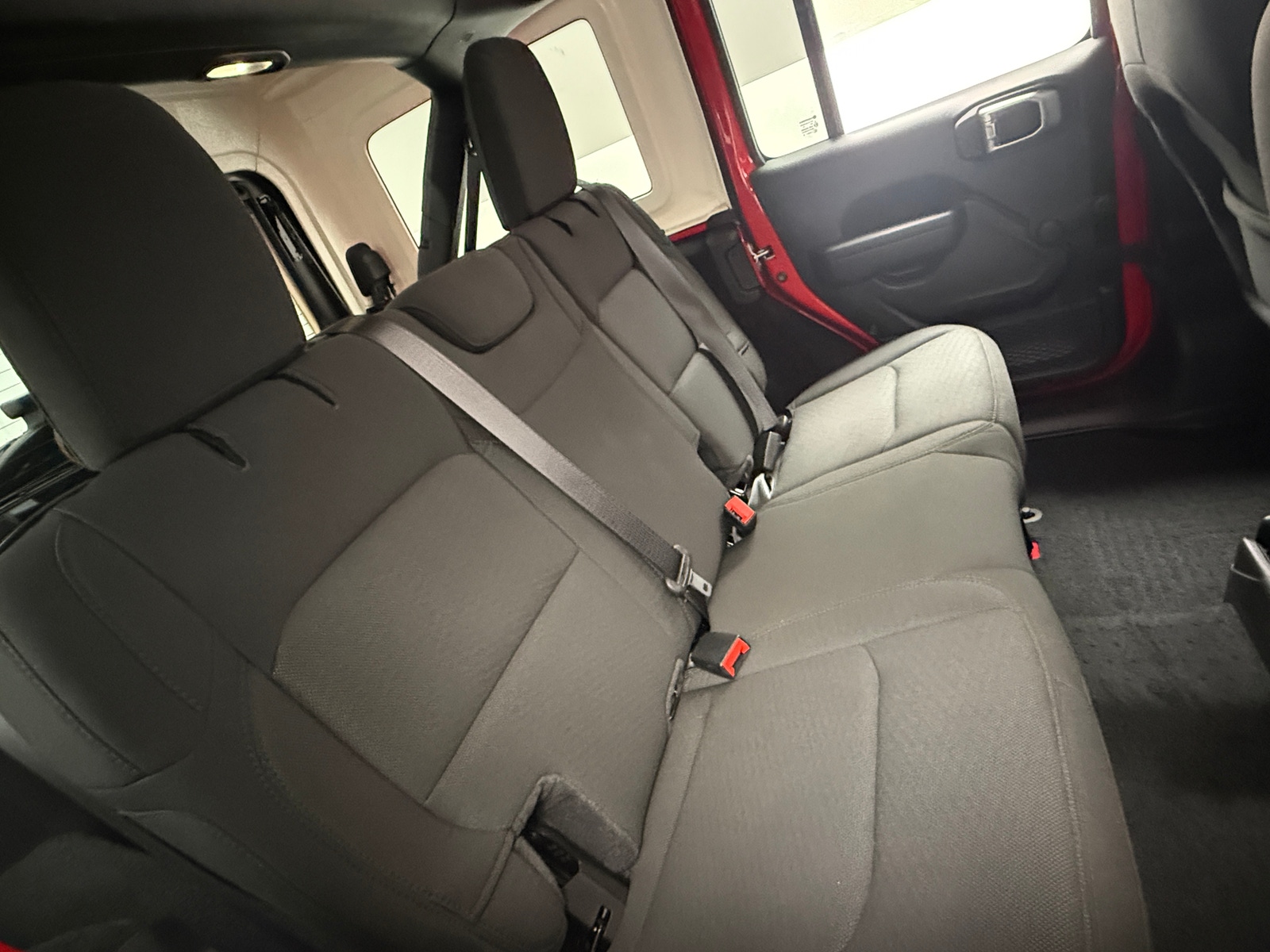 Thumbnail: 2021 Jeep Wrangler - 6