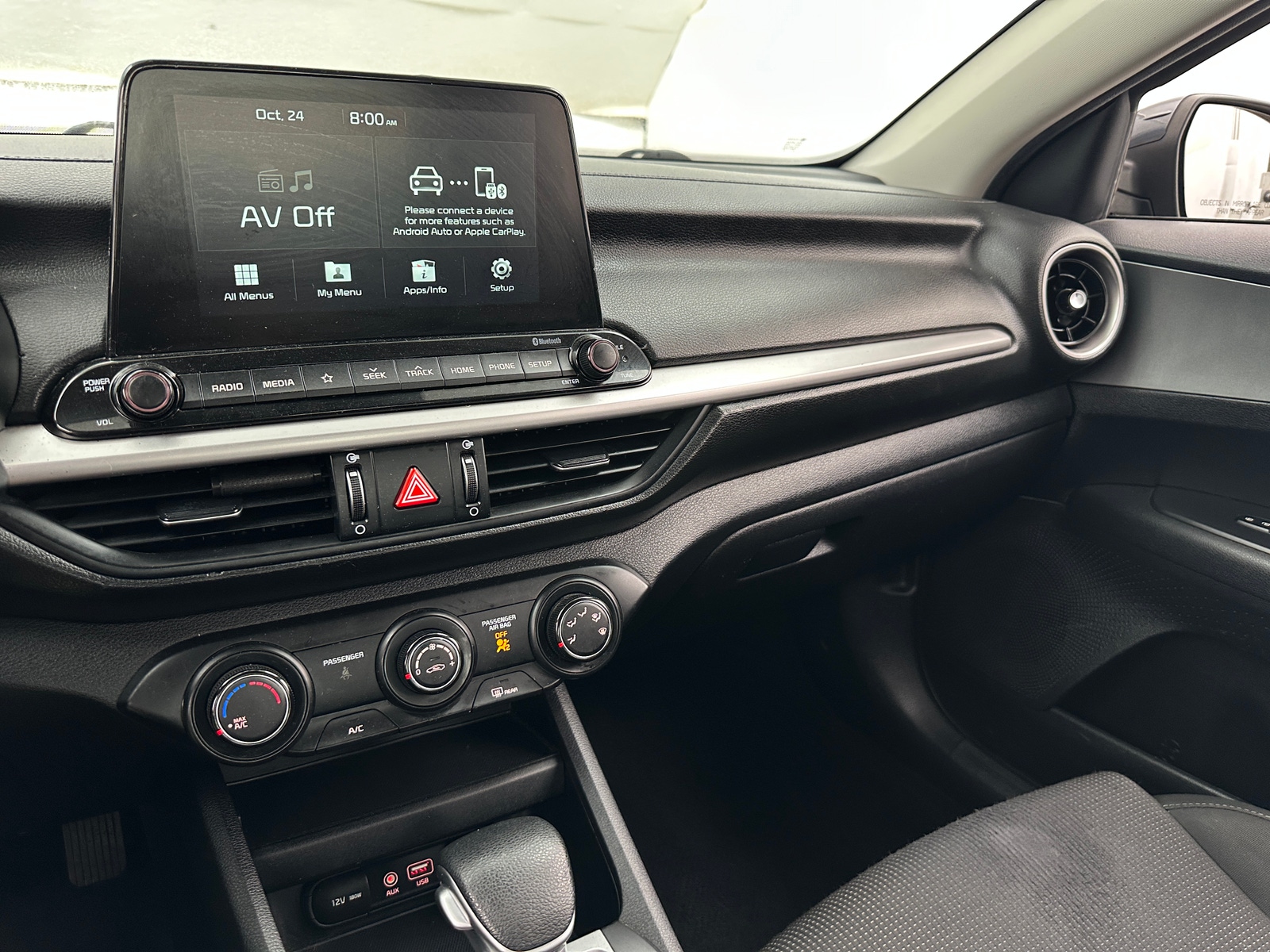 Thumbnail: 2020 Kia Forte - 4