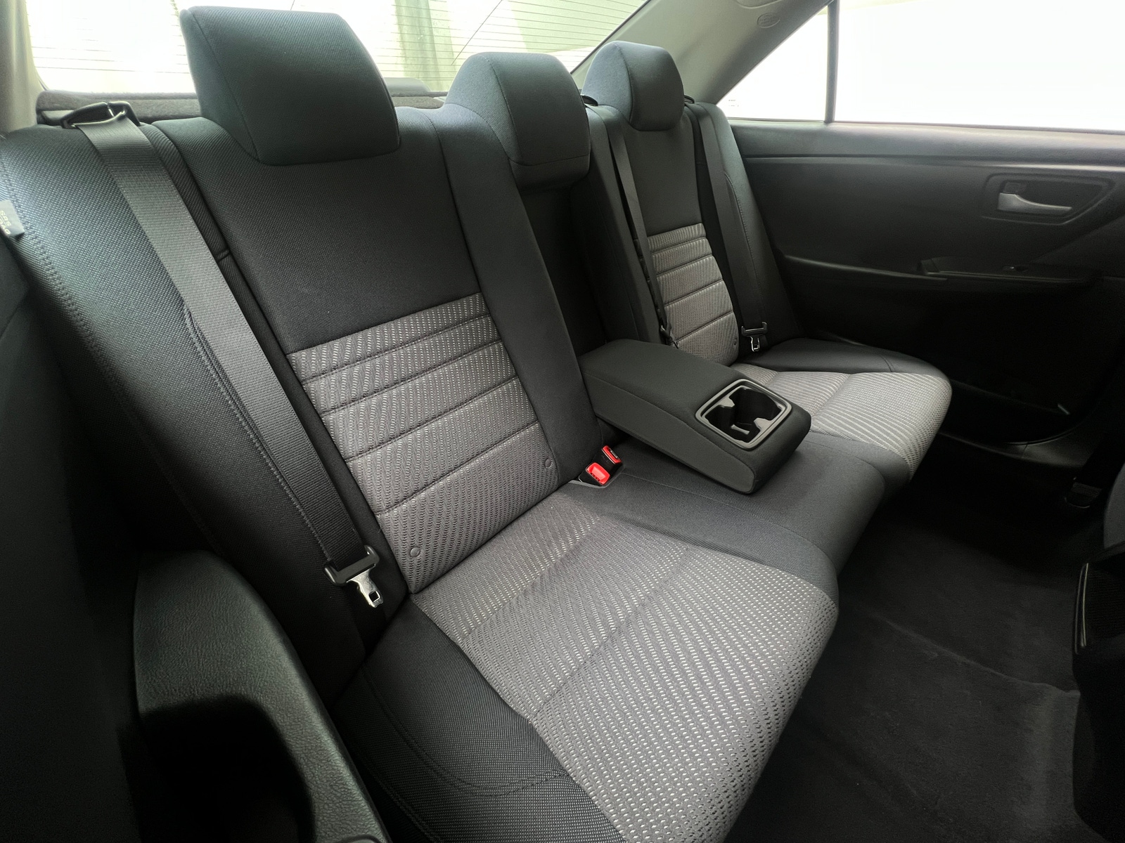 Thumbnail: 2016 Toyota Camry - 6