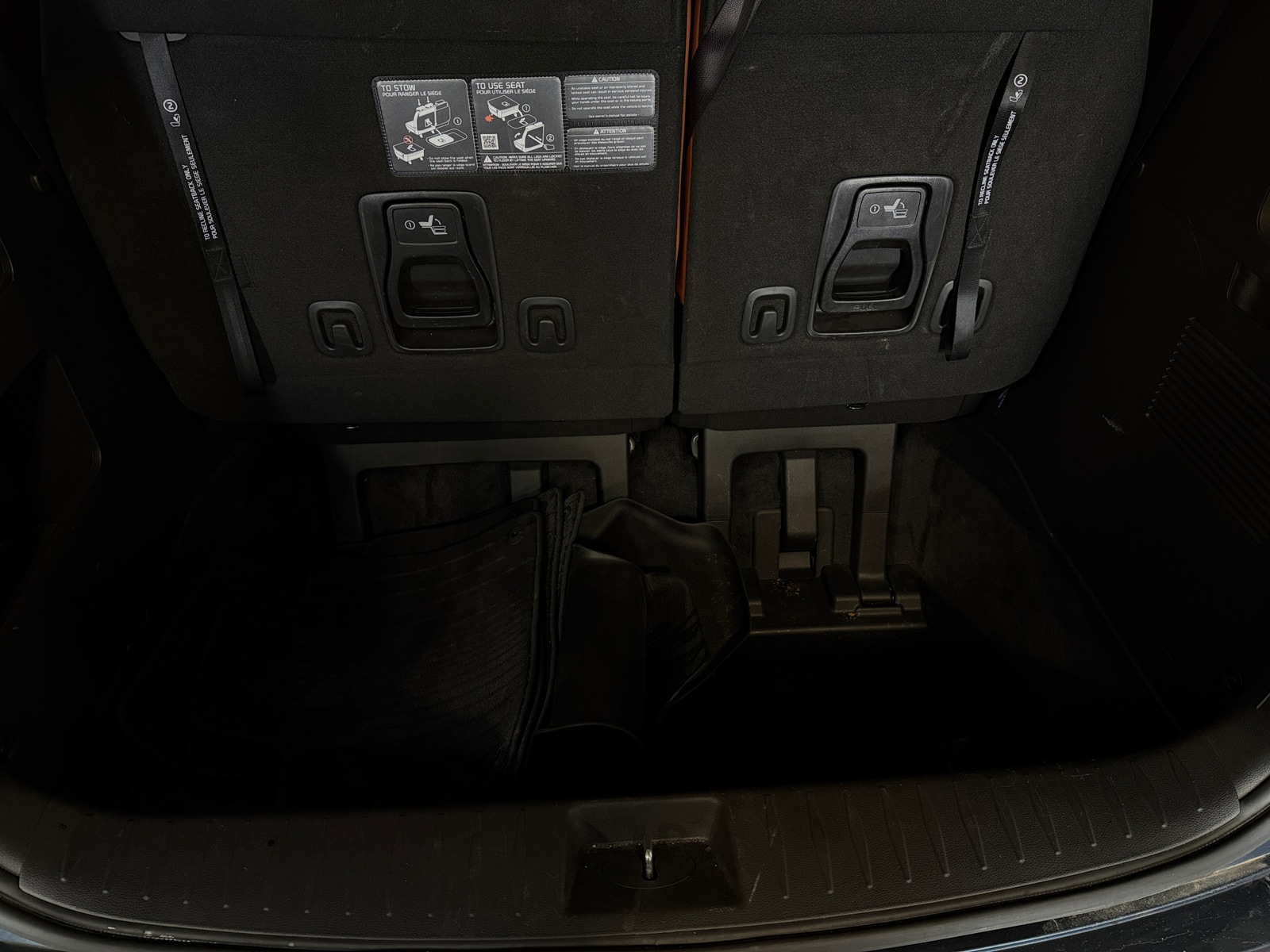 Thumbnail: 2024 Kia Carnival - 6