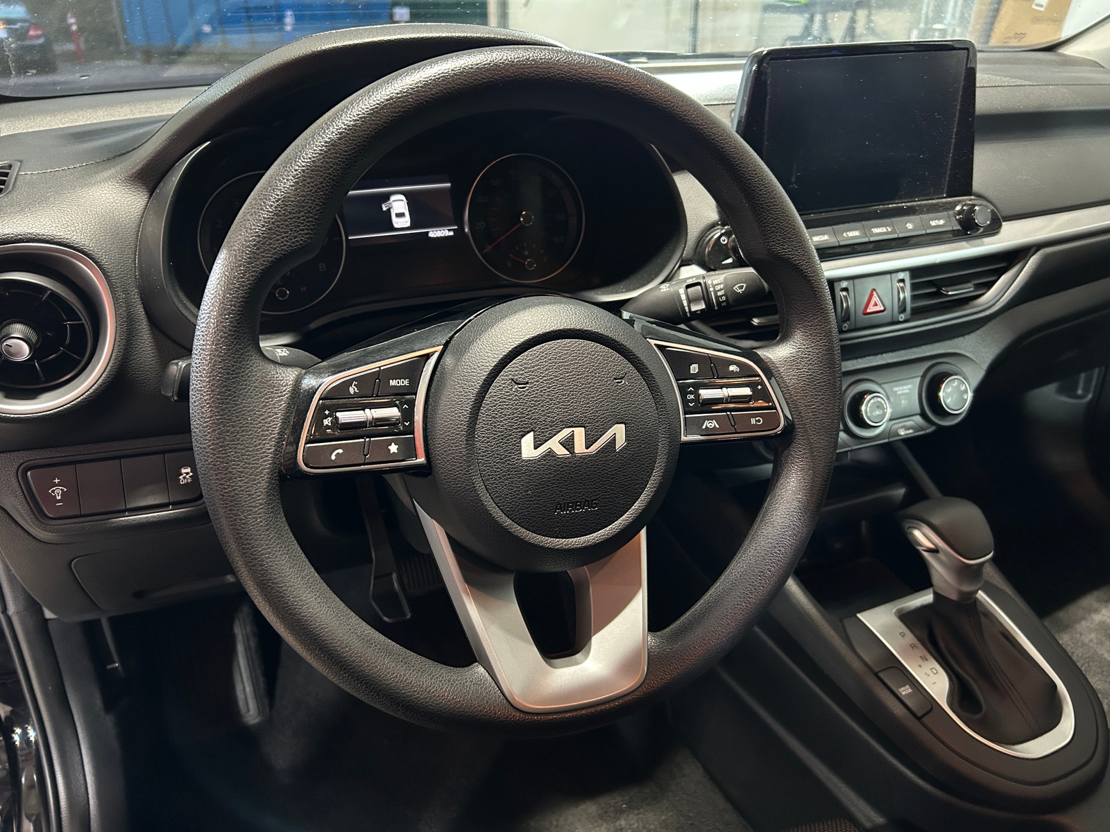 Thumbnail: 2024 Kia Forte - 5