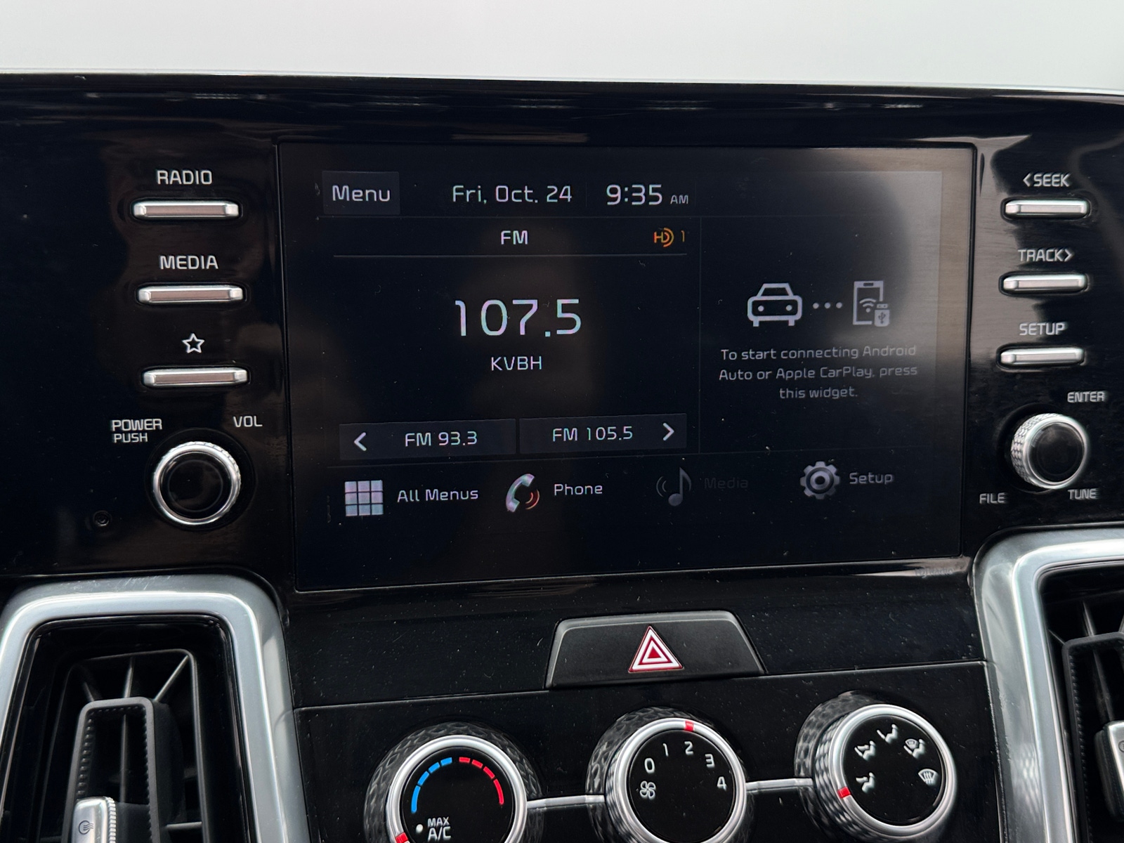 Thumbnail: 2021 Kia Sorento - 4