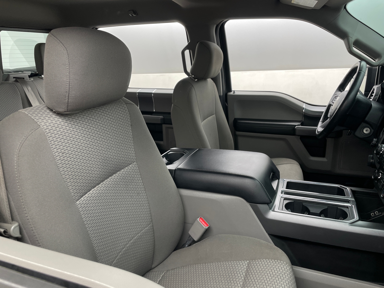 Thumbnail: 2017 Ford Econoline - 2