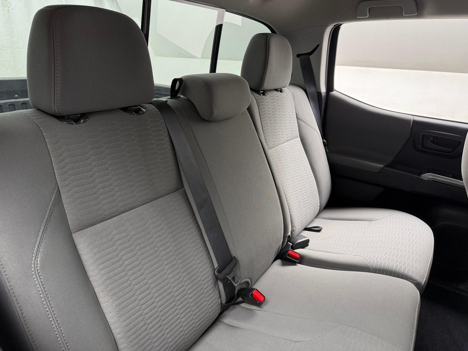 Thumbnail: 2019 Toyota Tacoma - 6