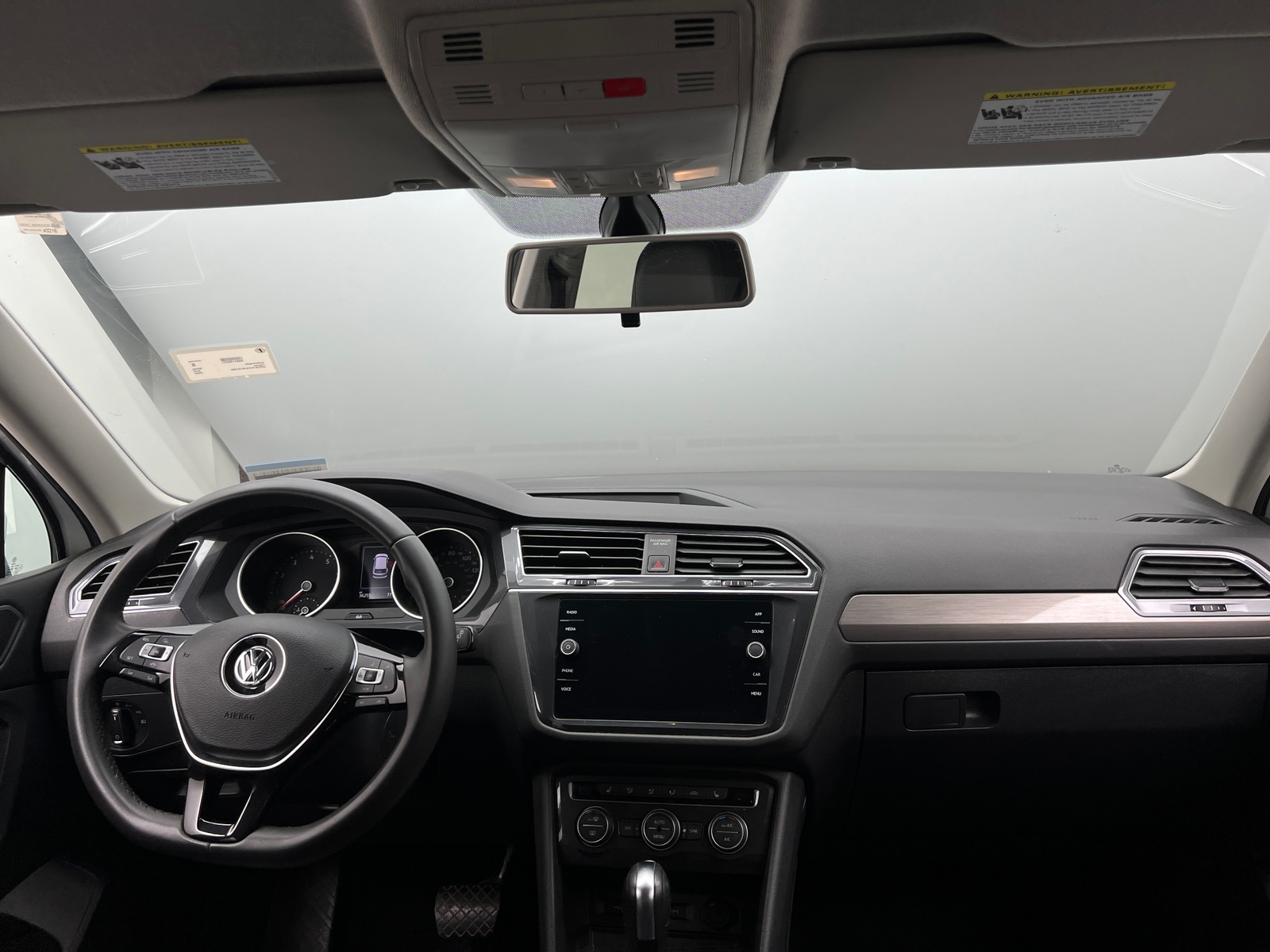 Thumbnail: 2020 Volkswagen Tiguan - 2