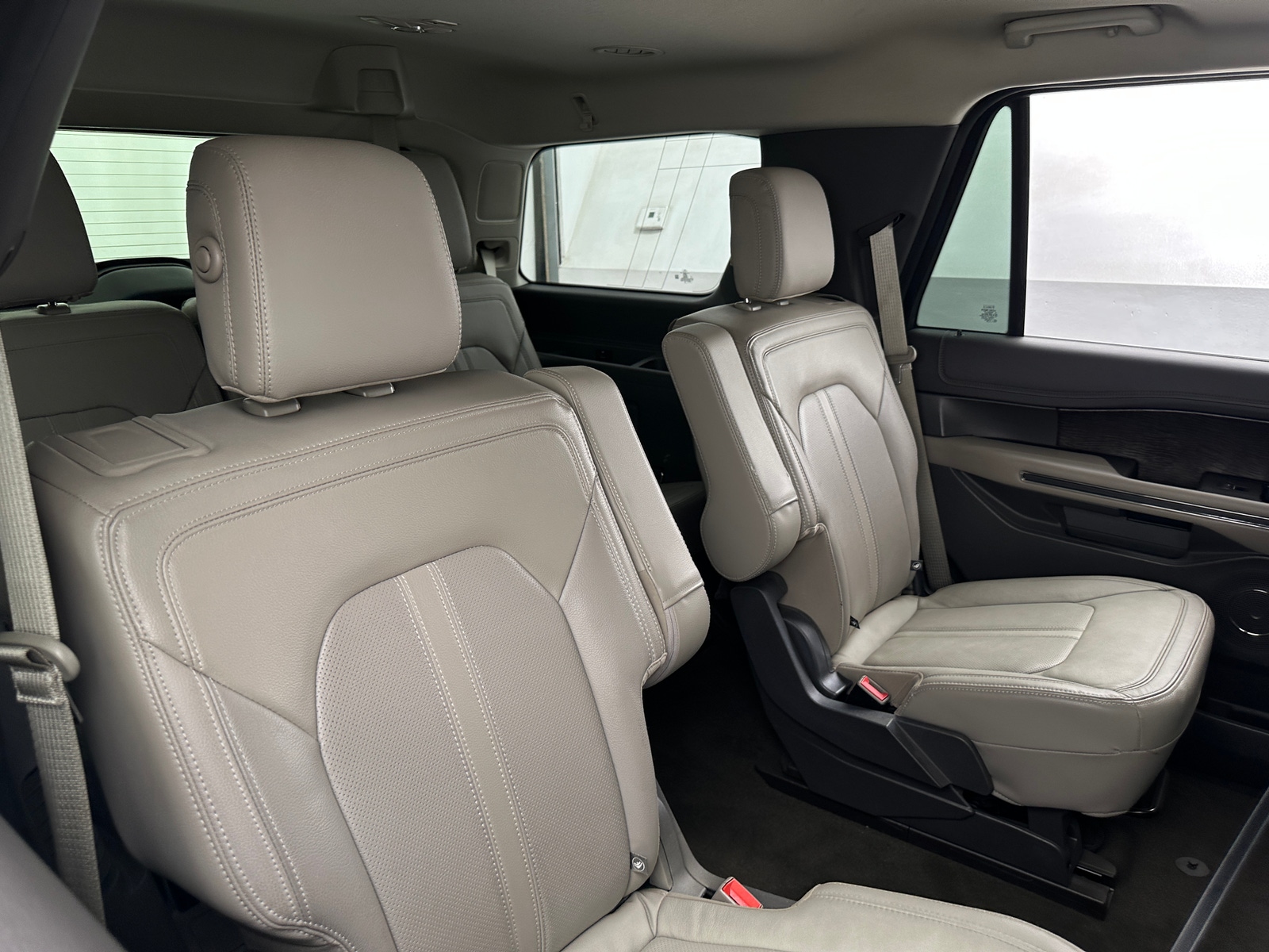 Thumbnail: 2020 Ford Expedition - 5