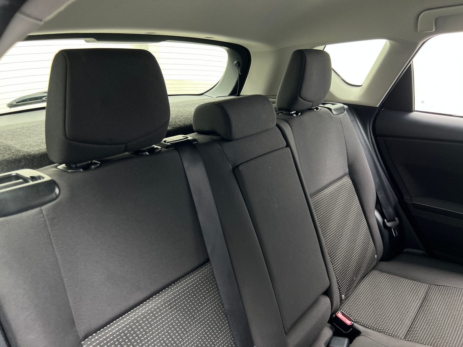 Thumbnail: 2017 Toyota Corolla iM - 6