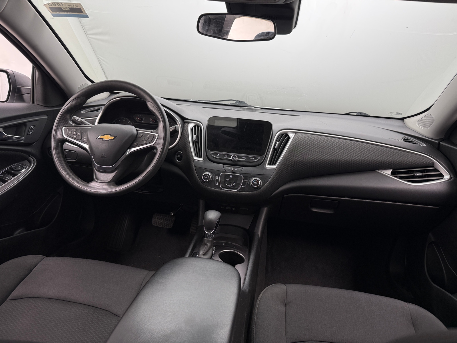 Thumbnail: 2023 Chevrolet Malibu - 3