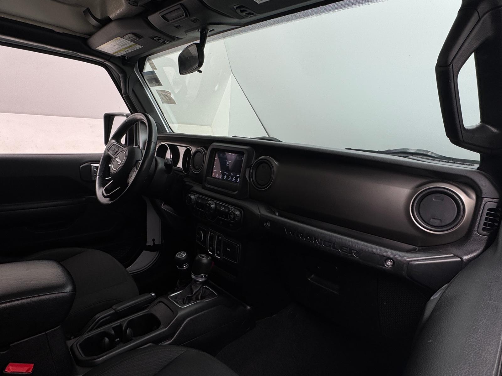 Thumbnail: 2018 Jeep Wrangler - 3