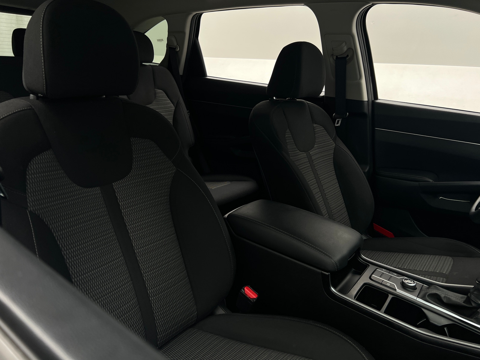 Thumbnail: 2023 Kia Sorento - 2