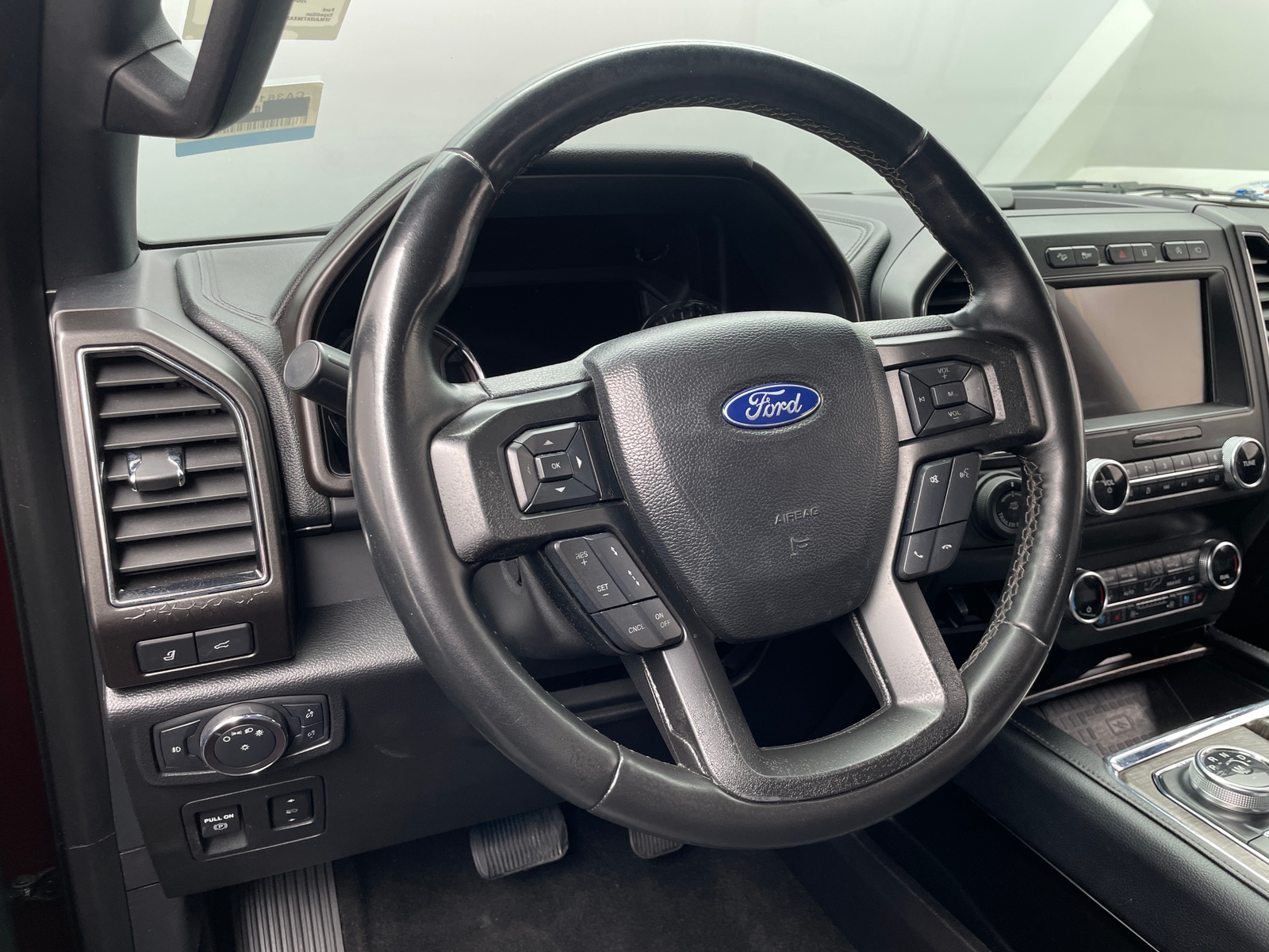 Thumbnail: 2019 Ford Expedition - 4