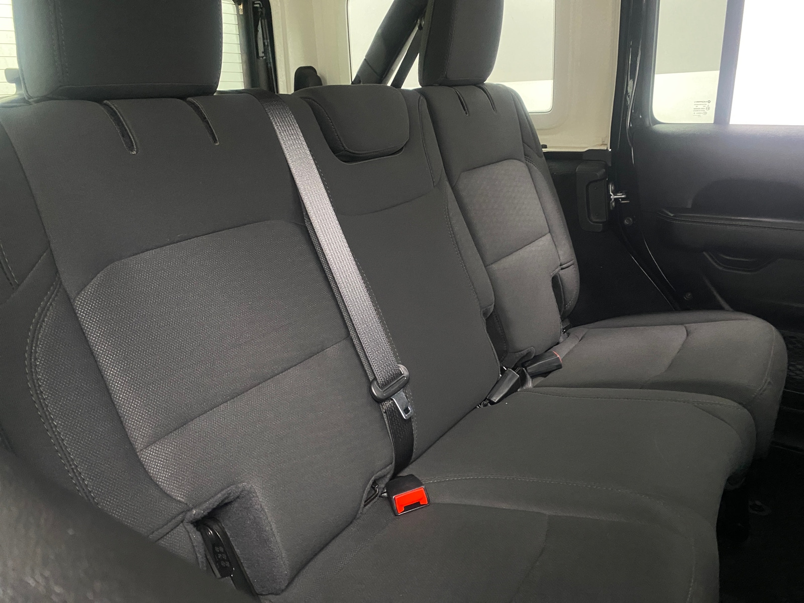 Thumbnail: 2020 Jeep Wrangler - 6