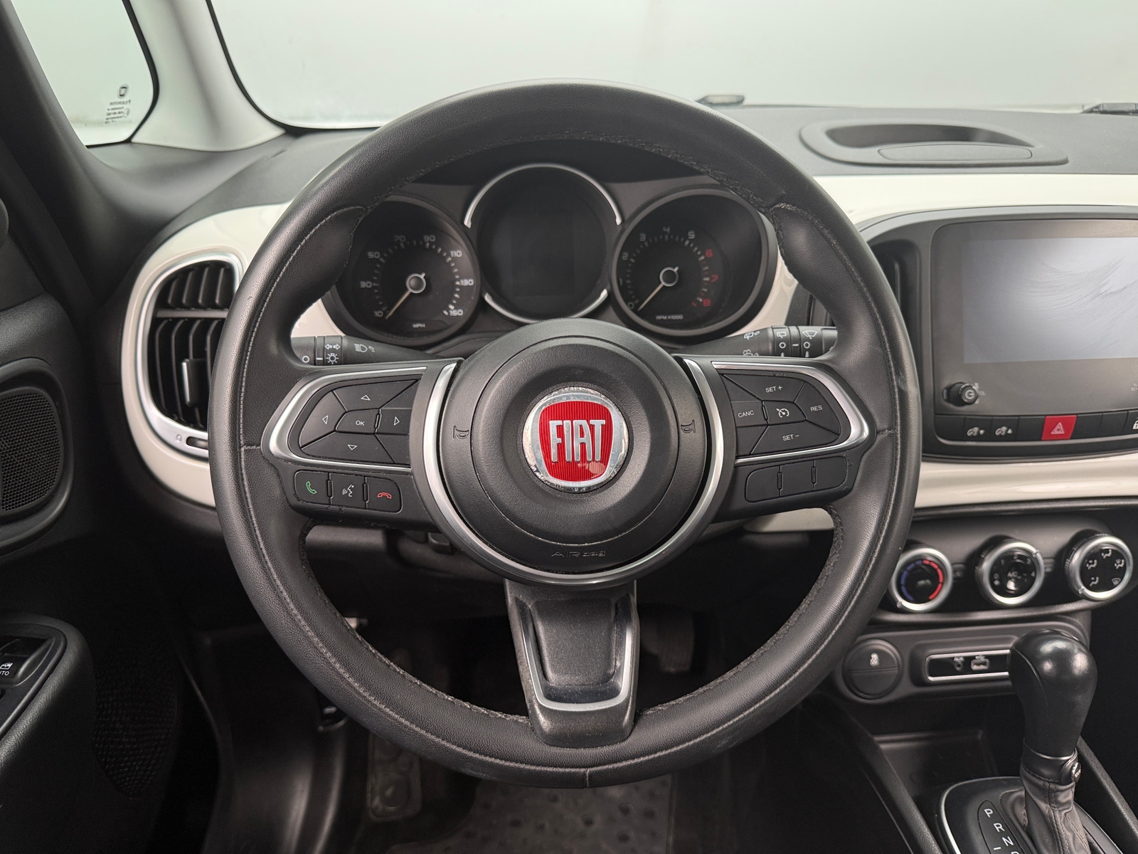Thumbnail: 2019 Fiat 500L - 5