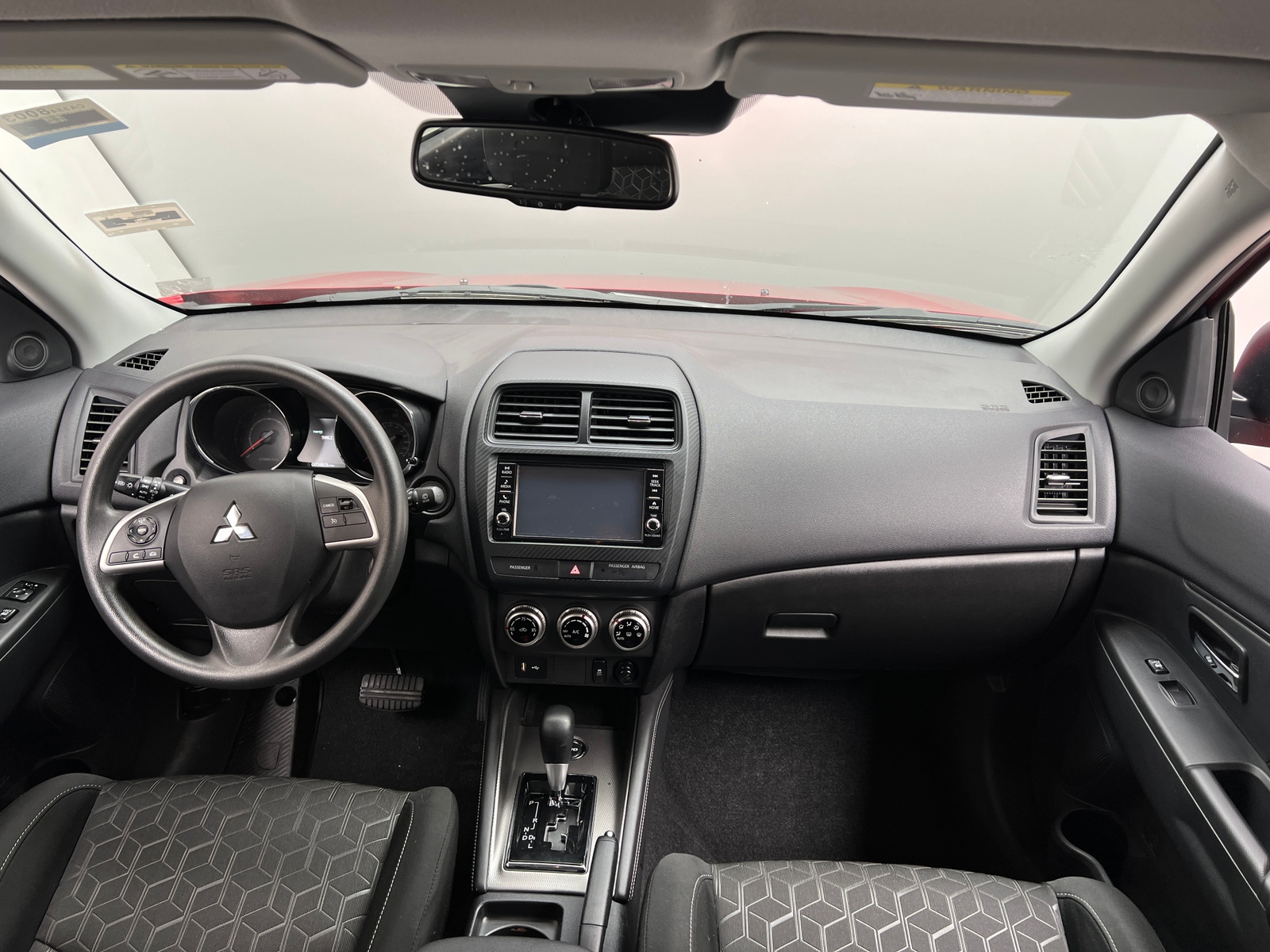 Thumbnail: 2024 Mitsubishi Outlander Sport - 3