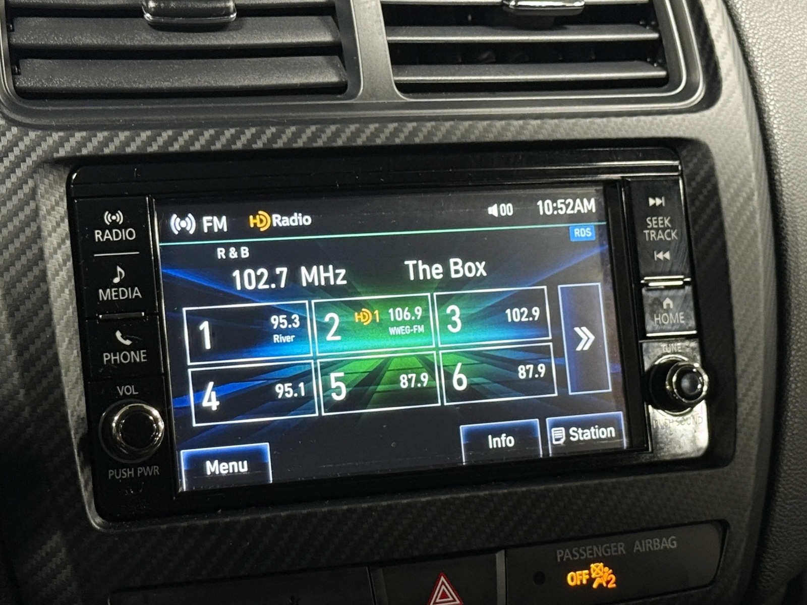 Thumbnail: 2024 Mitsubishi Outlander Sport - 4