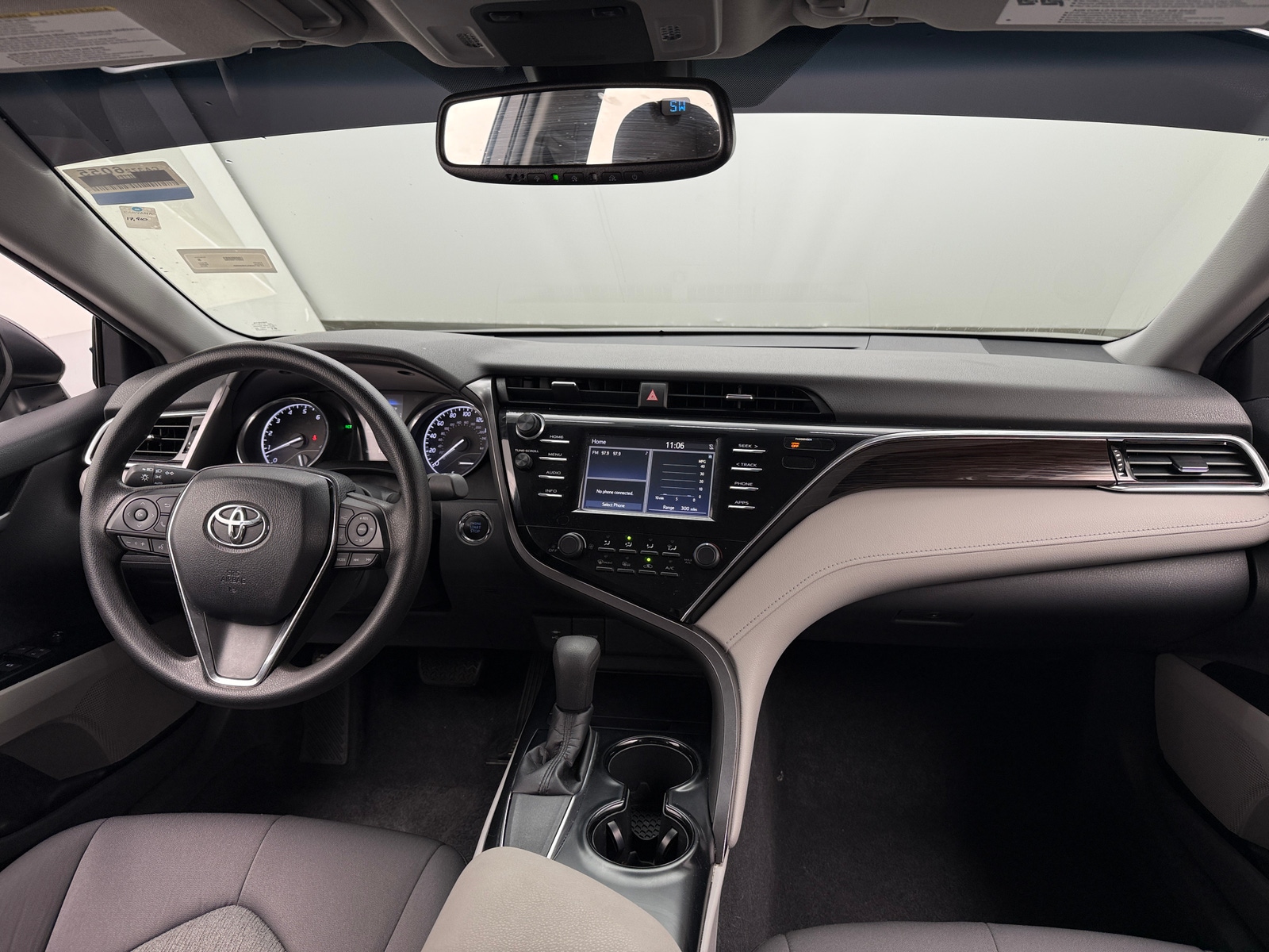 Thumbnail: 2018 Toyota Camry - 3