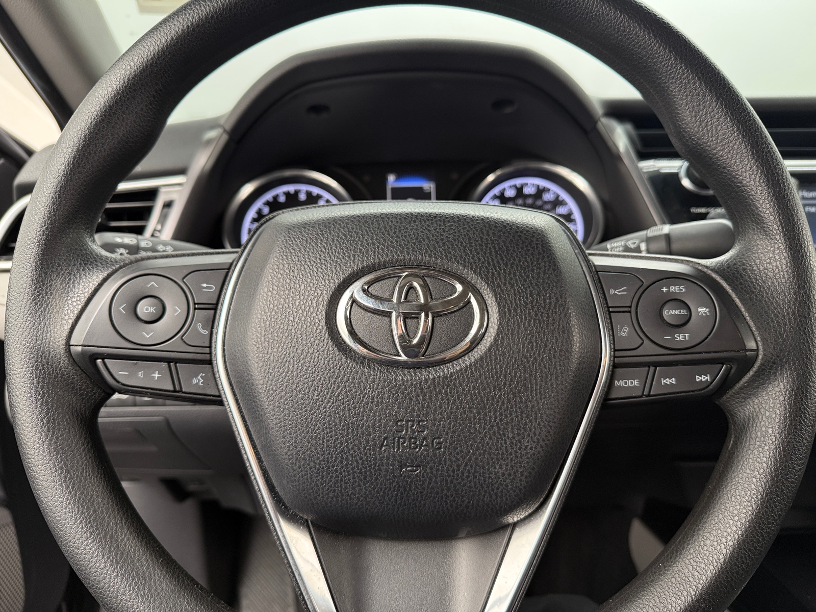 Thumbnail: 2018 Toyota Camry - 5