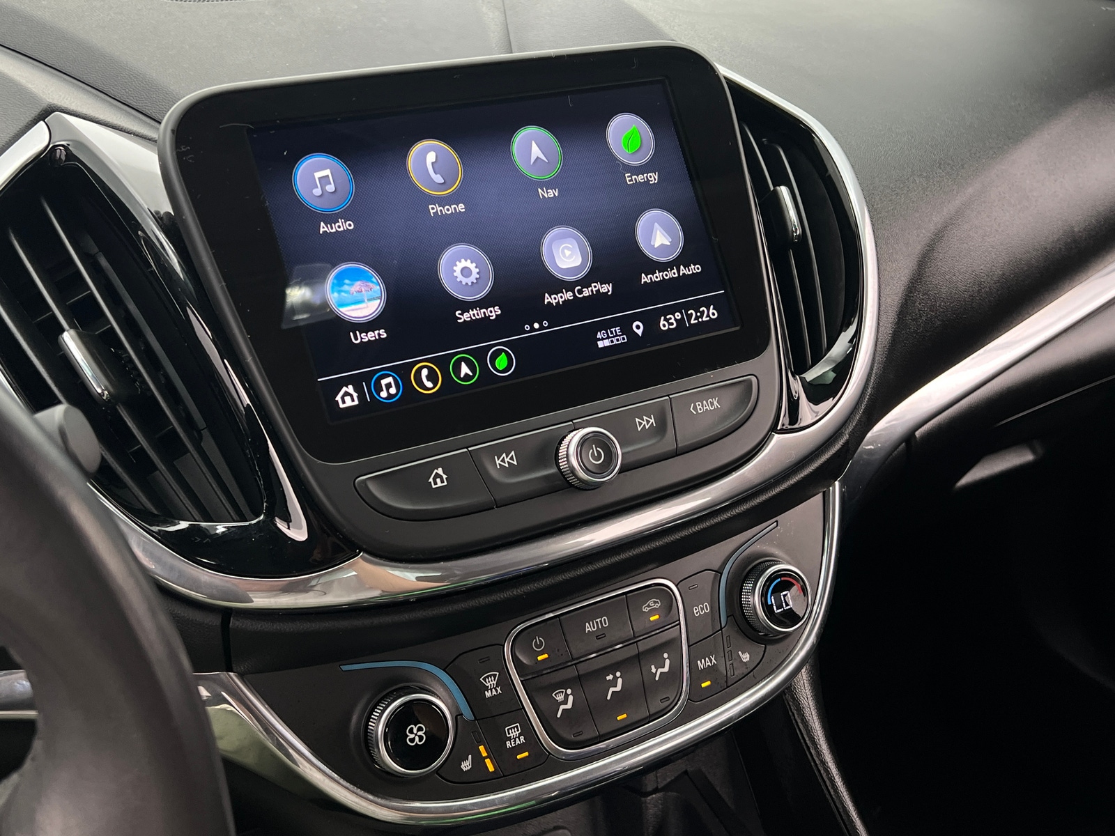 Thumbnail: 2019 Chevrolet Volt - 3