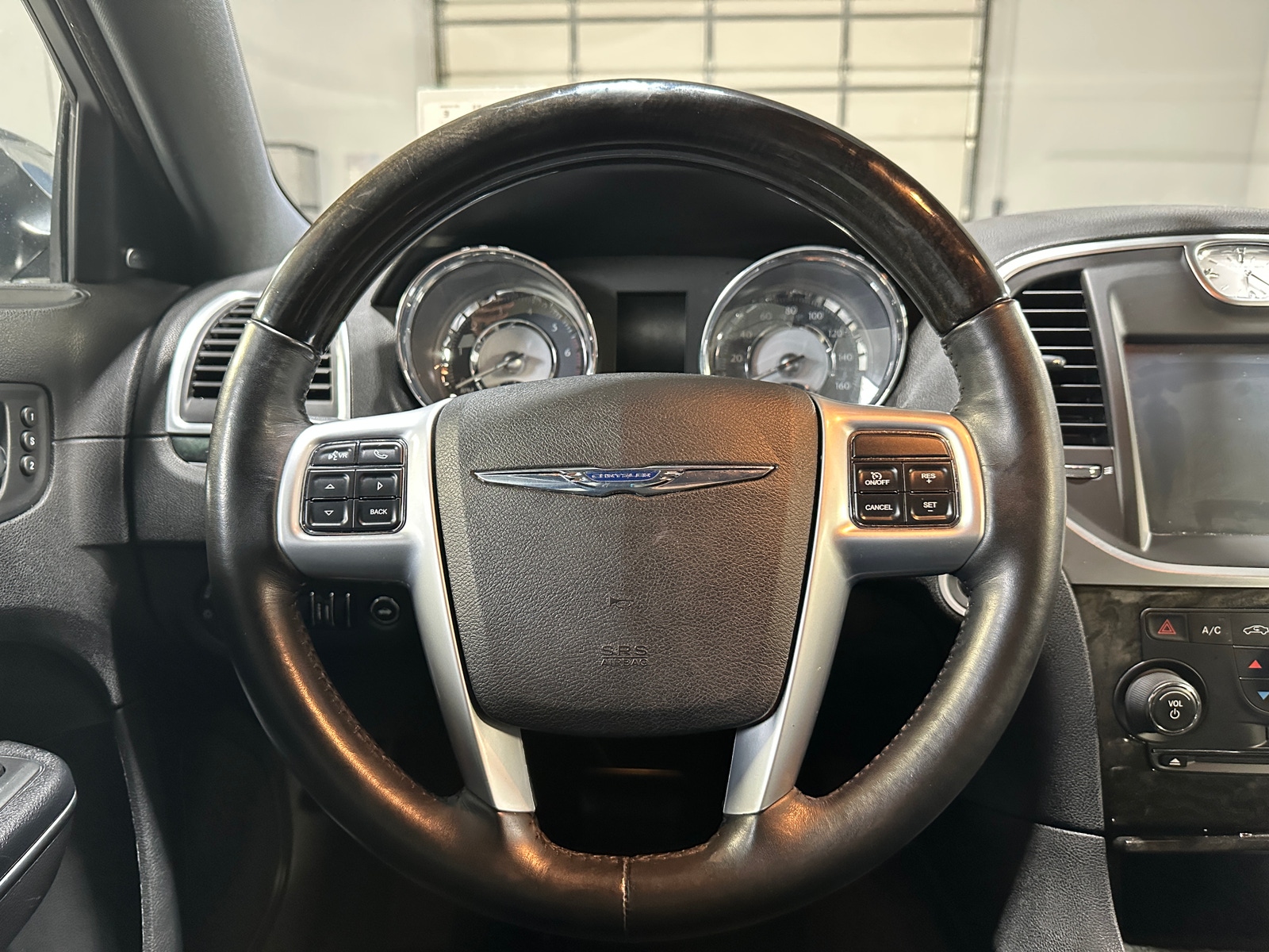 Thumbnail: 2011 Chrysler 300 - 4