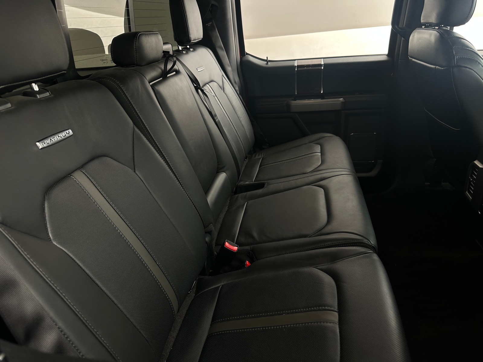 Thumbnail: 2016 Ford Econoline - 5