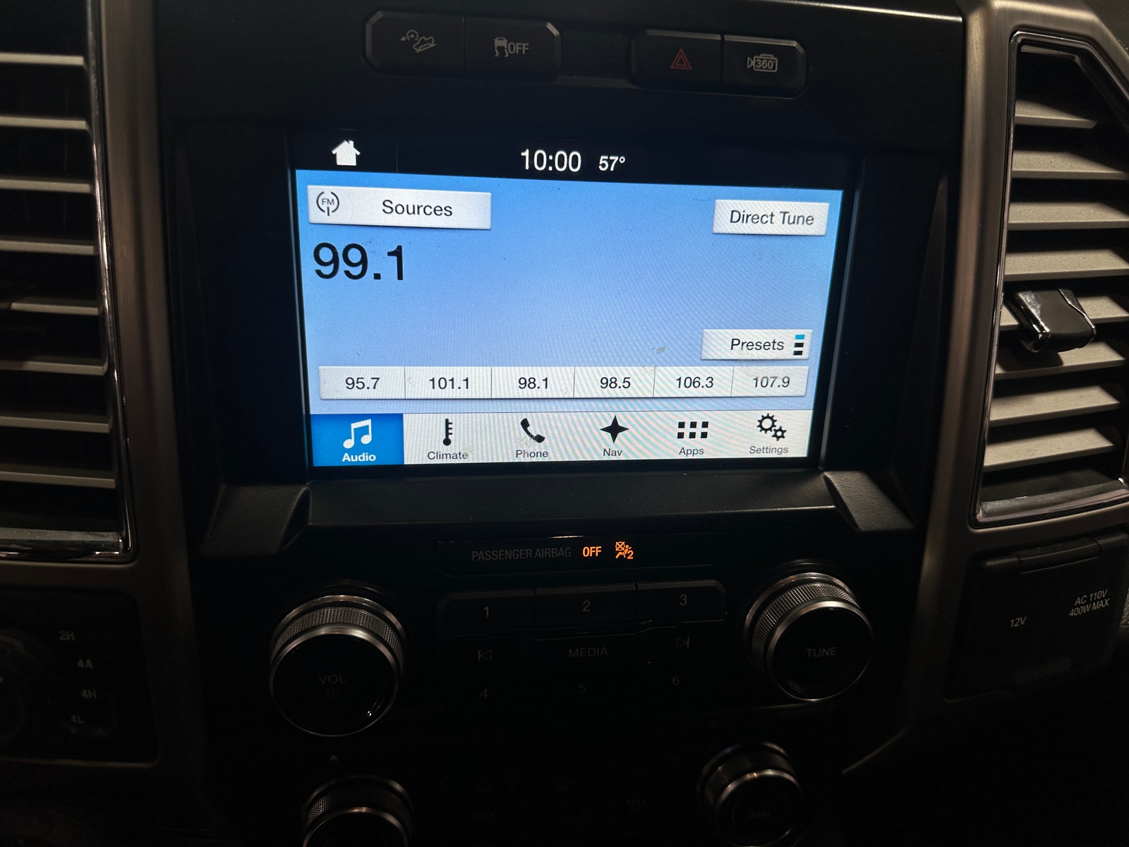 Thumbnail: 2016 Ford Econoline - 3