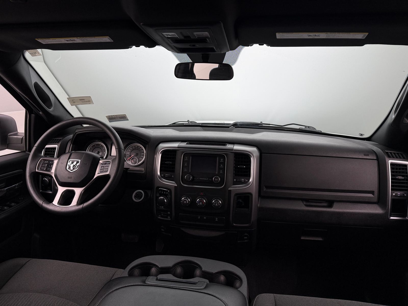 Thumbnail: 2022 RAM 1500 Classic - 3