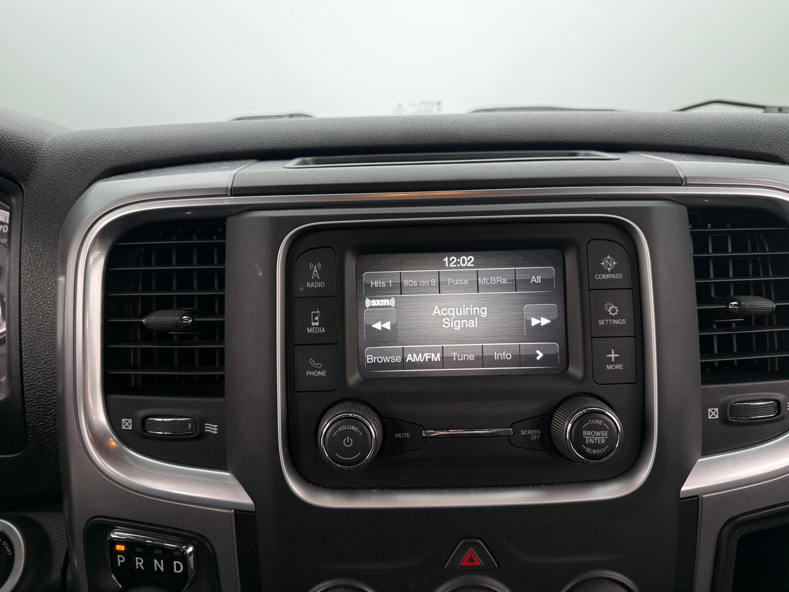 Thumbnail: 2022 RAM 1500 Classic - 4