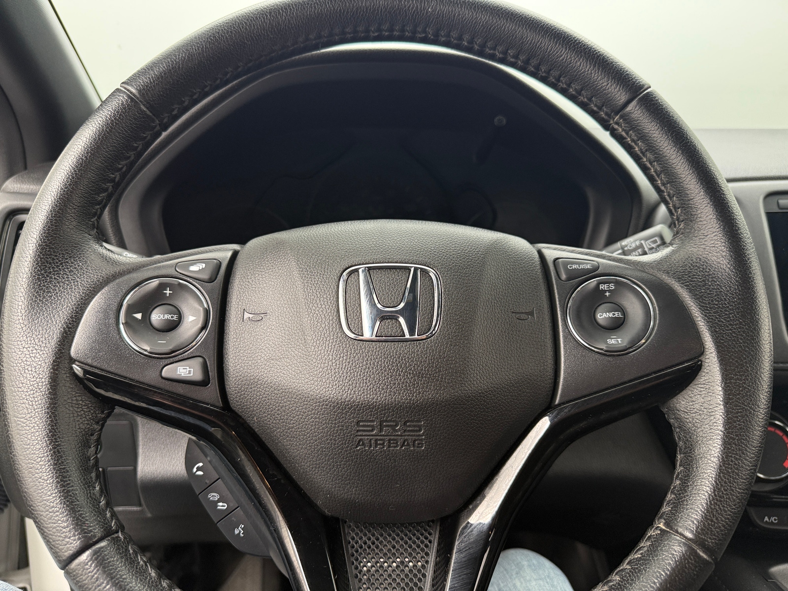 Thumbnail: 2022 Honda HR-V - 5