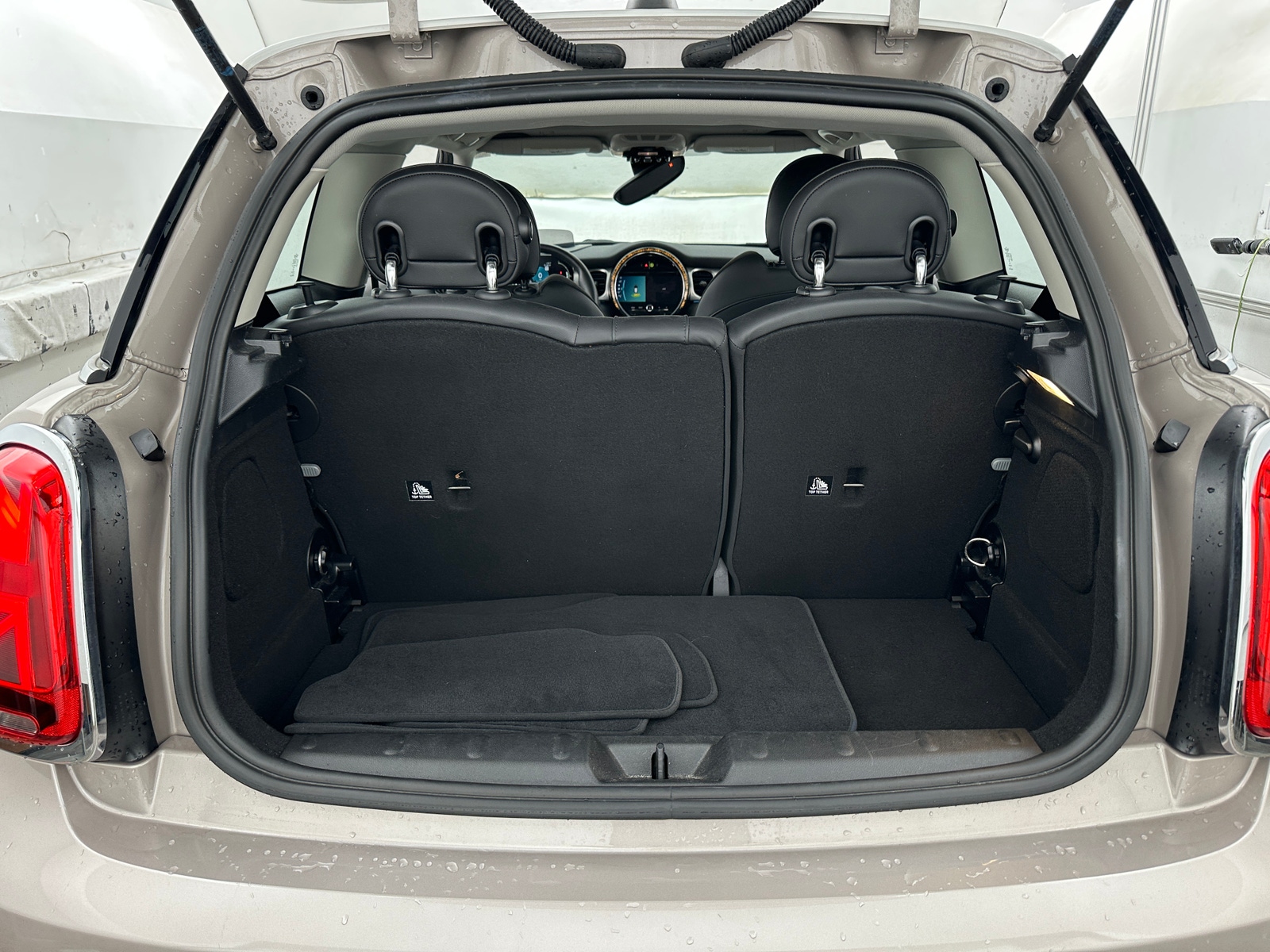 Thumbnail: 2022 MINI Cooper Hardtop - 6